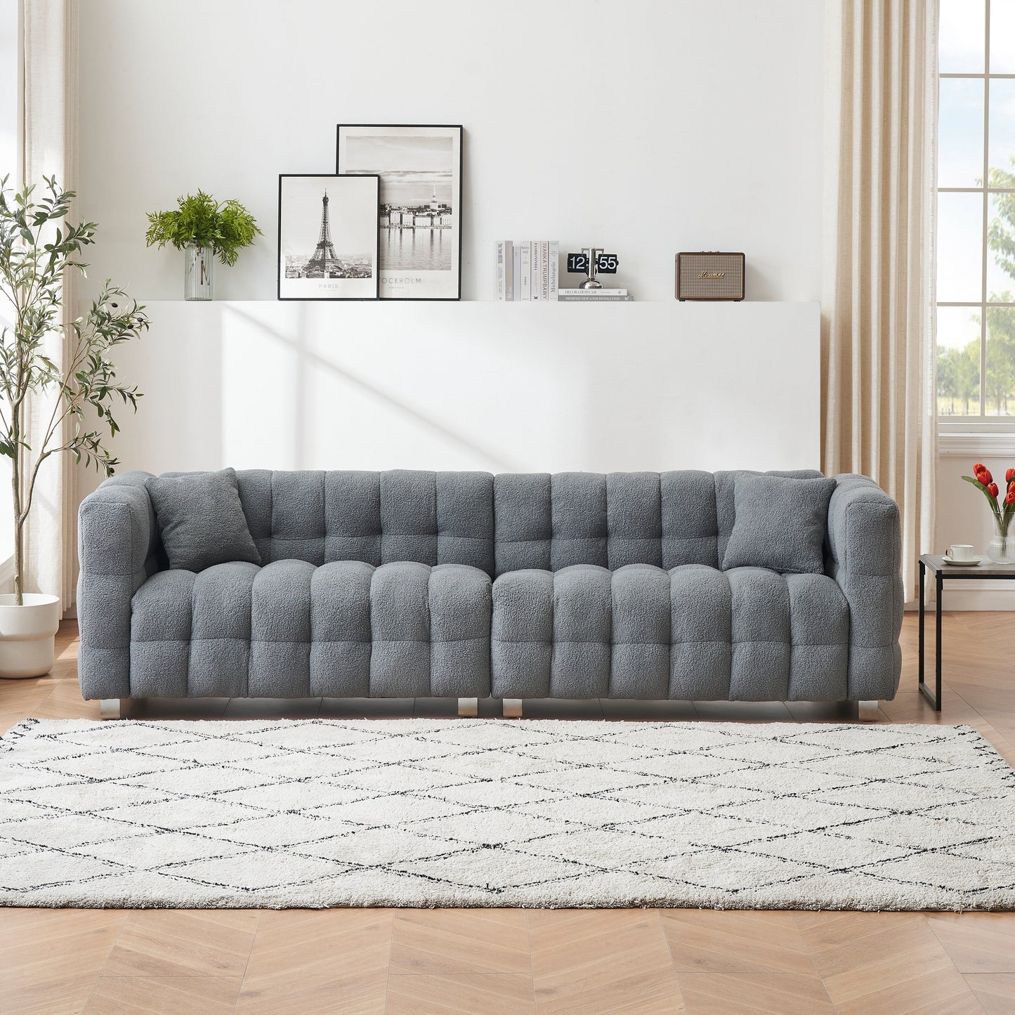 Divano Teddy Velvet da 102'' a 4 posti con gambe in metallo e cuscini decorativi, design moderno multidirezionale per il soggiorno