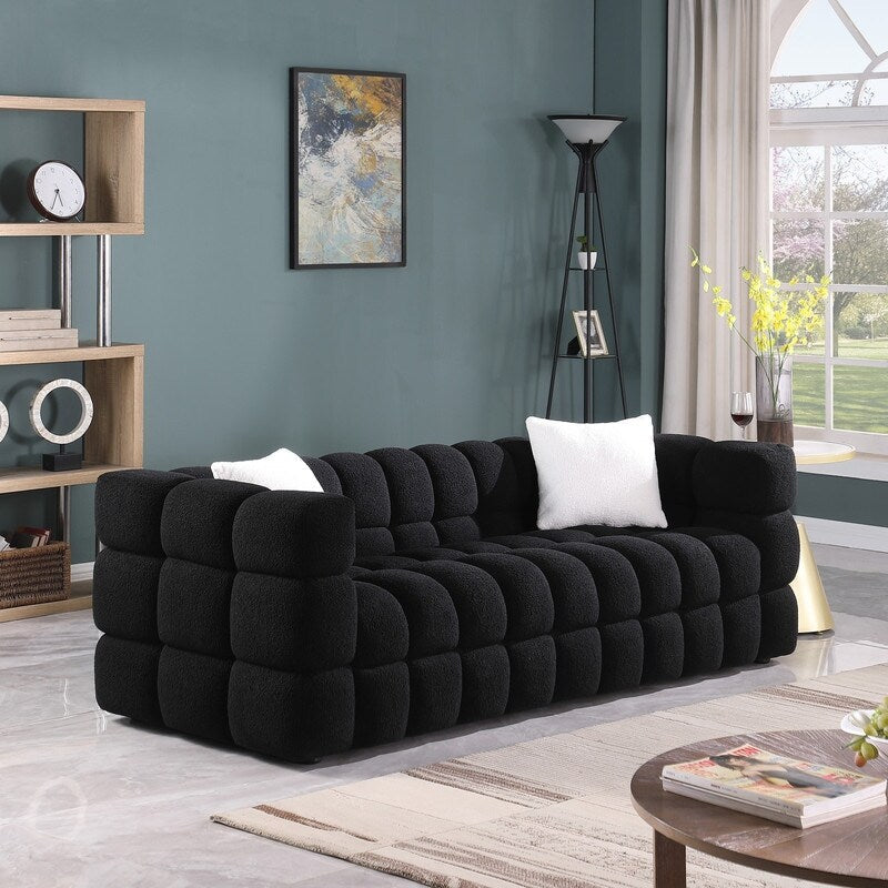84.3 Lussuoso divano Boucle grande a 3 posti con rivestimento in marshmallow, 2 cuscini decorativi quadrati e bracciolo quadrato