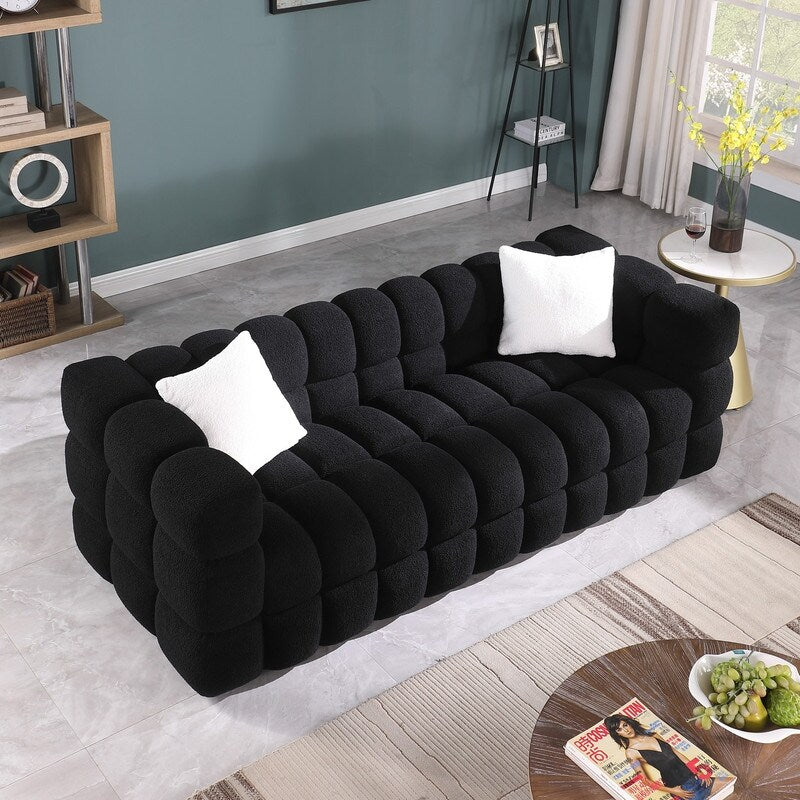 84.3 Lussuoso divano Boucle grande a 3 posti con rivestimento in marshmallow, 2 cuscini decorativi quadrati e bracciolo quadrato