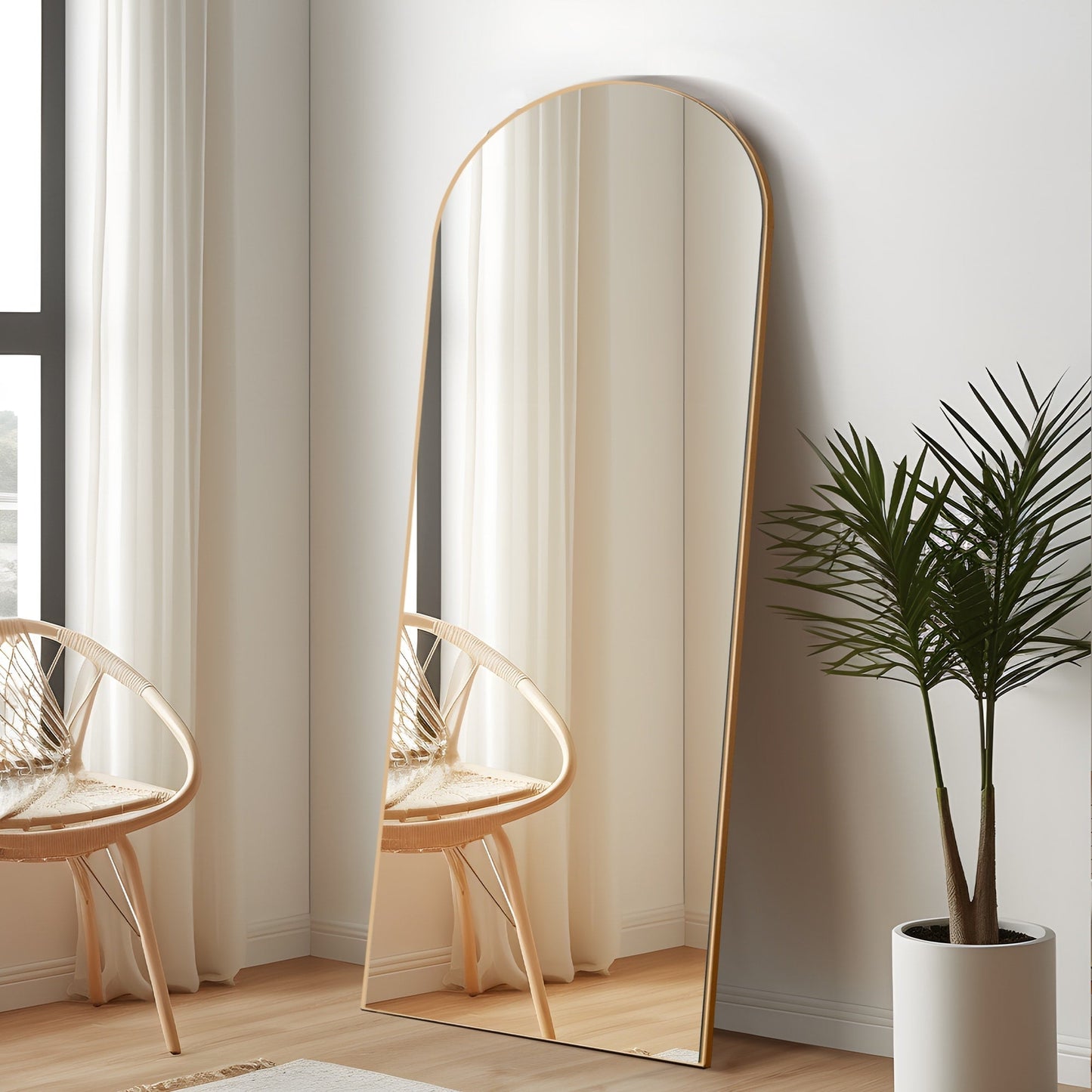 Specchio ad arco moderno a figura intera