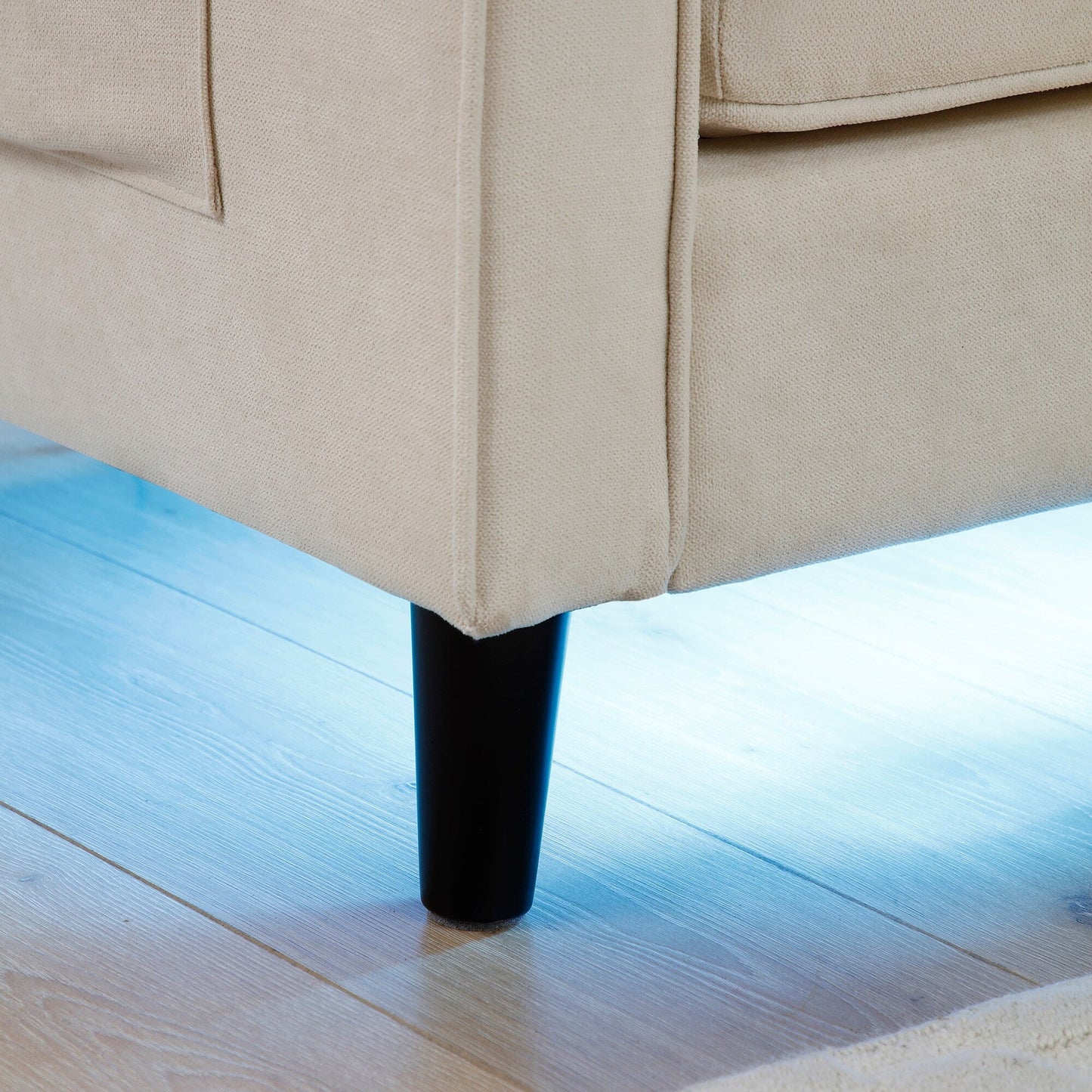Divano trasformabile in tessuto beige da 75,2'', 3 posti con pouf contenitore, 2 porte USB, luci a LED e gambe in legno