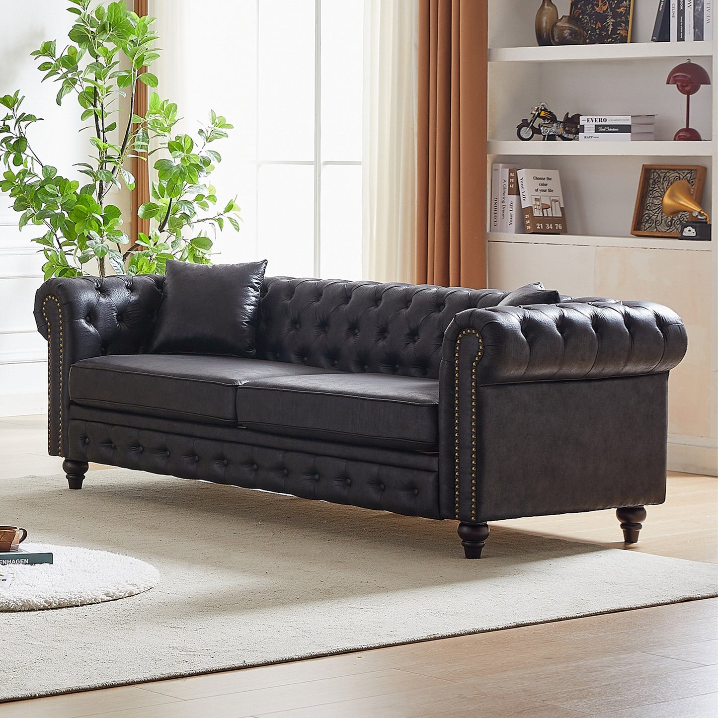 Divano Chesterfield a 3 posti con braccioli arrotolati in tessuto tecnico nero 85,5 e 2 cuscini per soggiorno