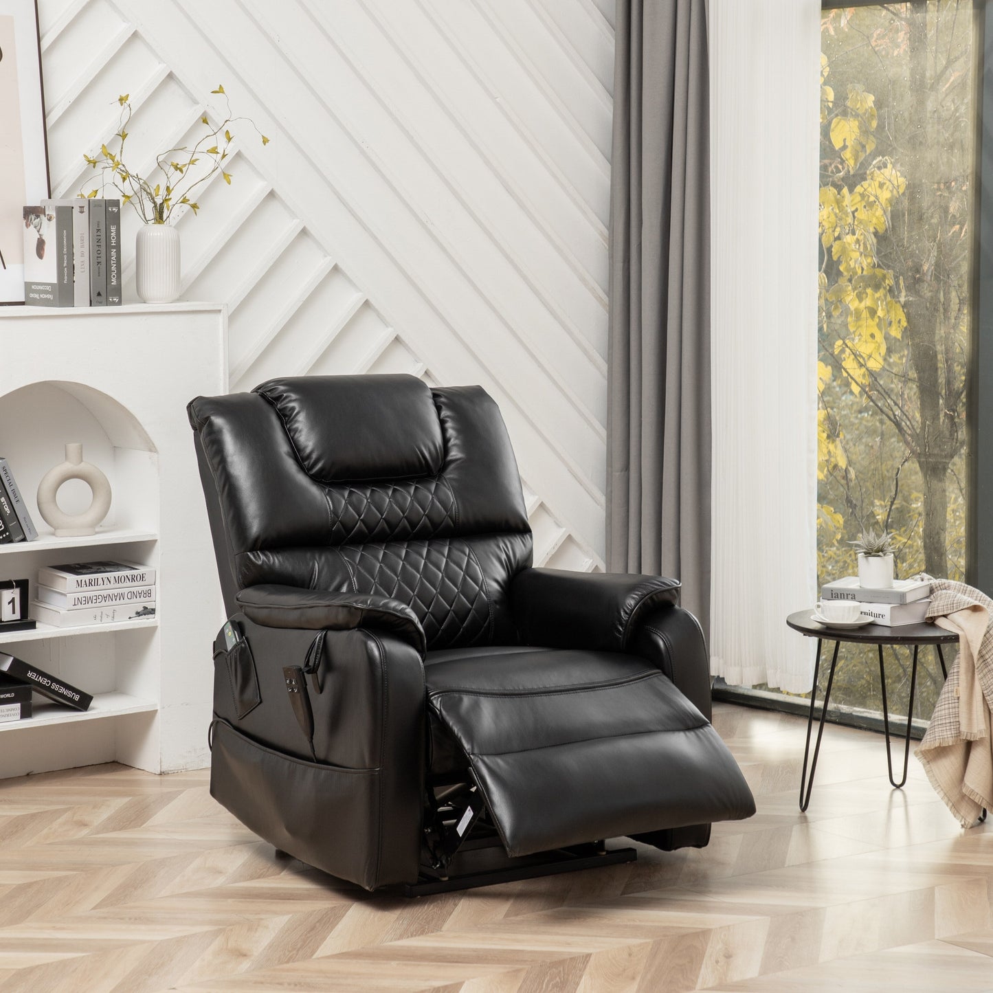 Poltrona reclinabile elettrica oversize in pelle PU nera con massaggio, riscaldamento lombare, tasche laterali, posizione piatta a 180°