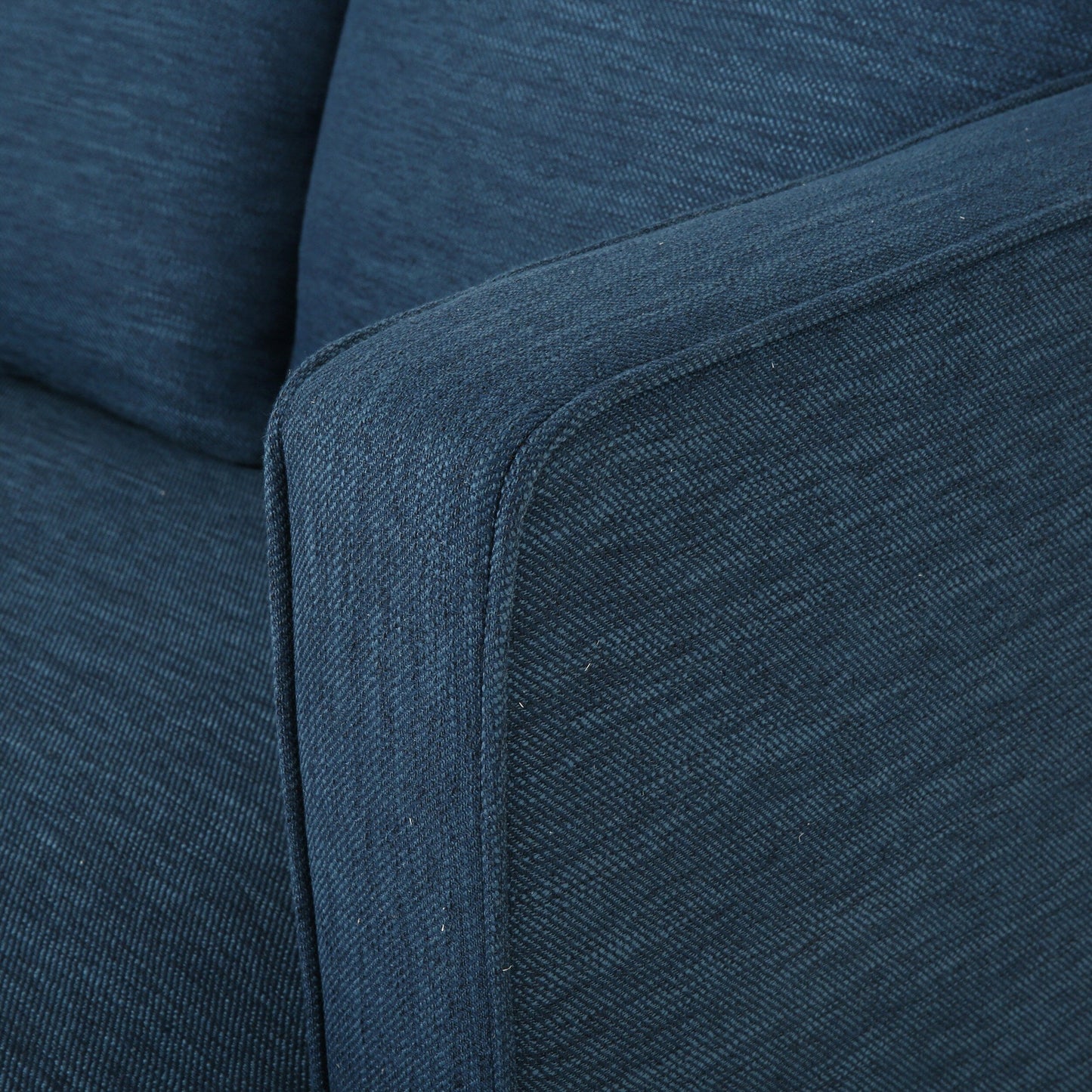 Divano a 3 posti in poliestere blu da 86'' con schienale trapuntato, gambe in legno massello, supporto a molle insacchettate per uno stile di vita moderno