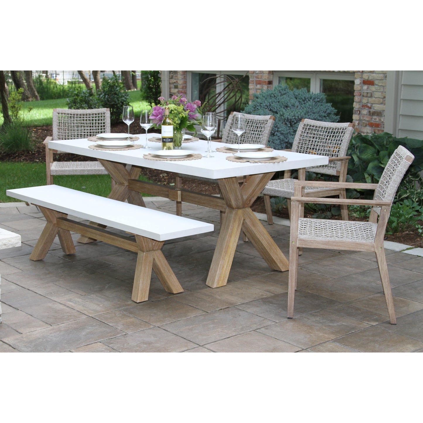 Set da pranzo Cordelia da 6 pezzi in composito avorio e eucalipto con panca