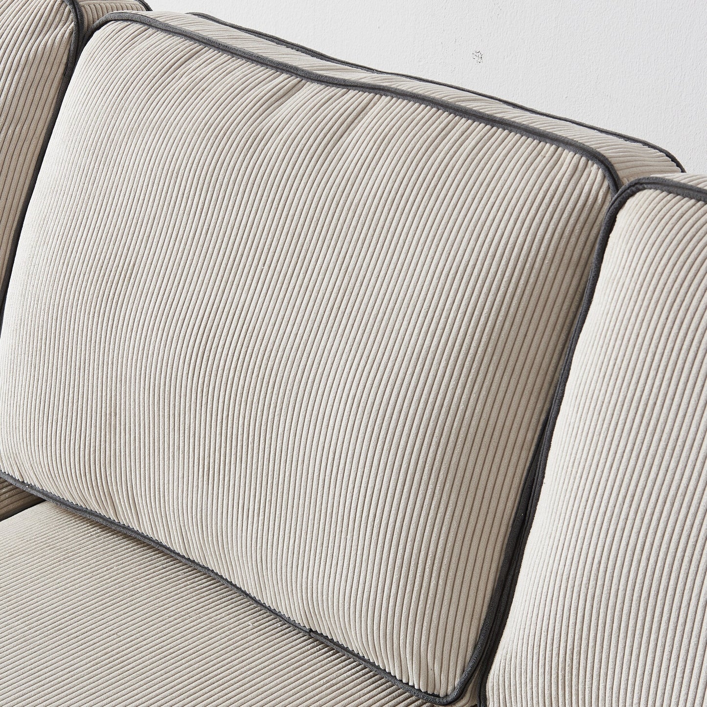 Divano in velluto a coste con contenitore rimovibile - Modern Living Spaces