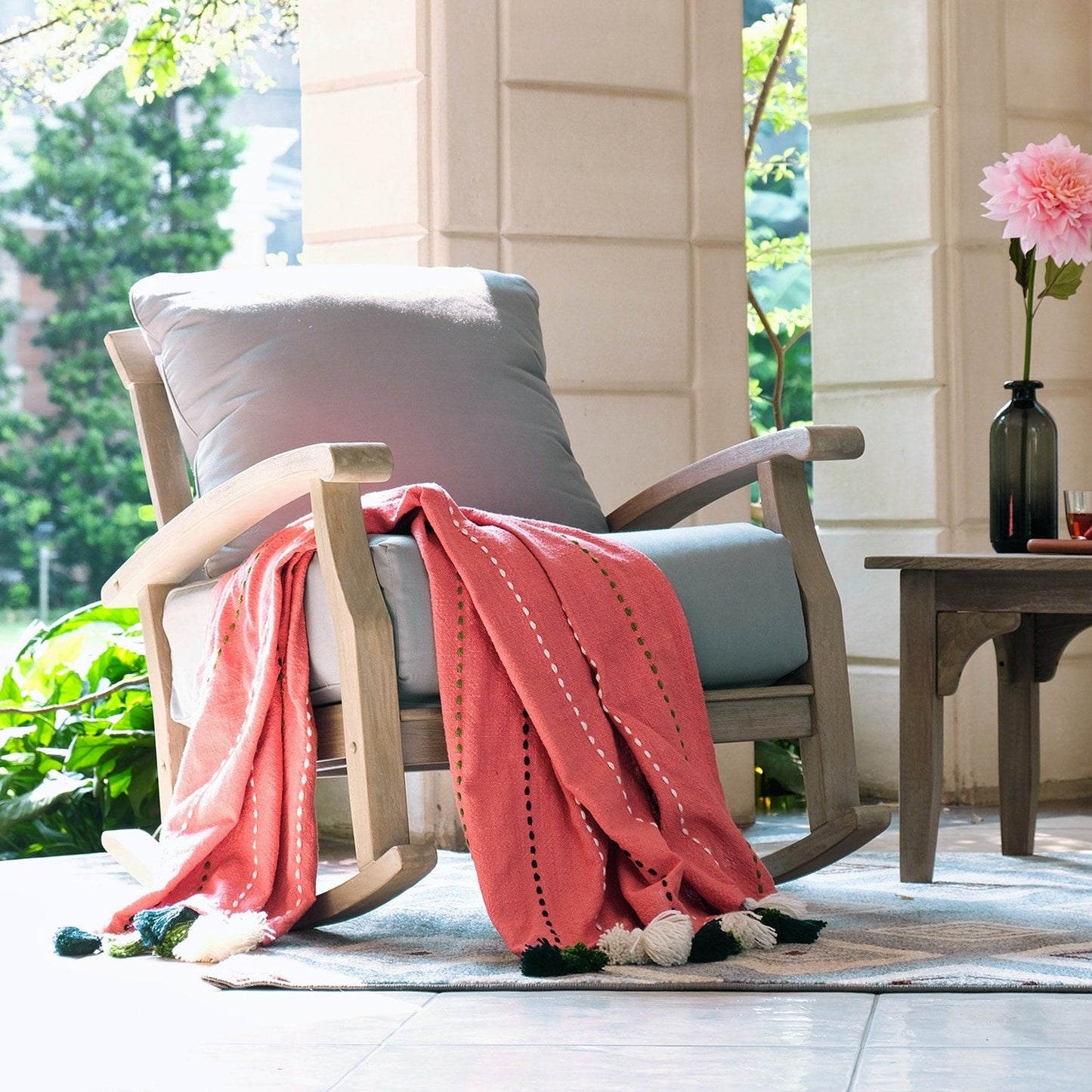 Set da giardino Cambridge Casual Leon in teak da 3 pezzi con cuscino