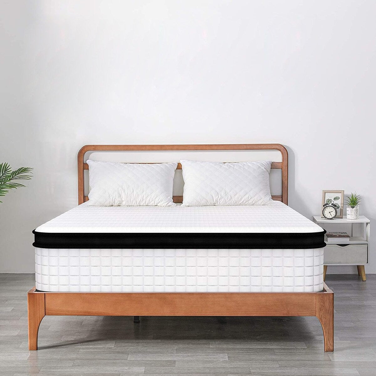 Materasso Comfort Support Innerspring Hybird in una scatola, diverse misure