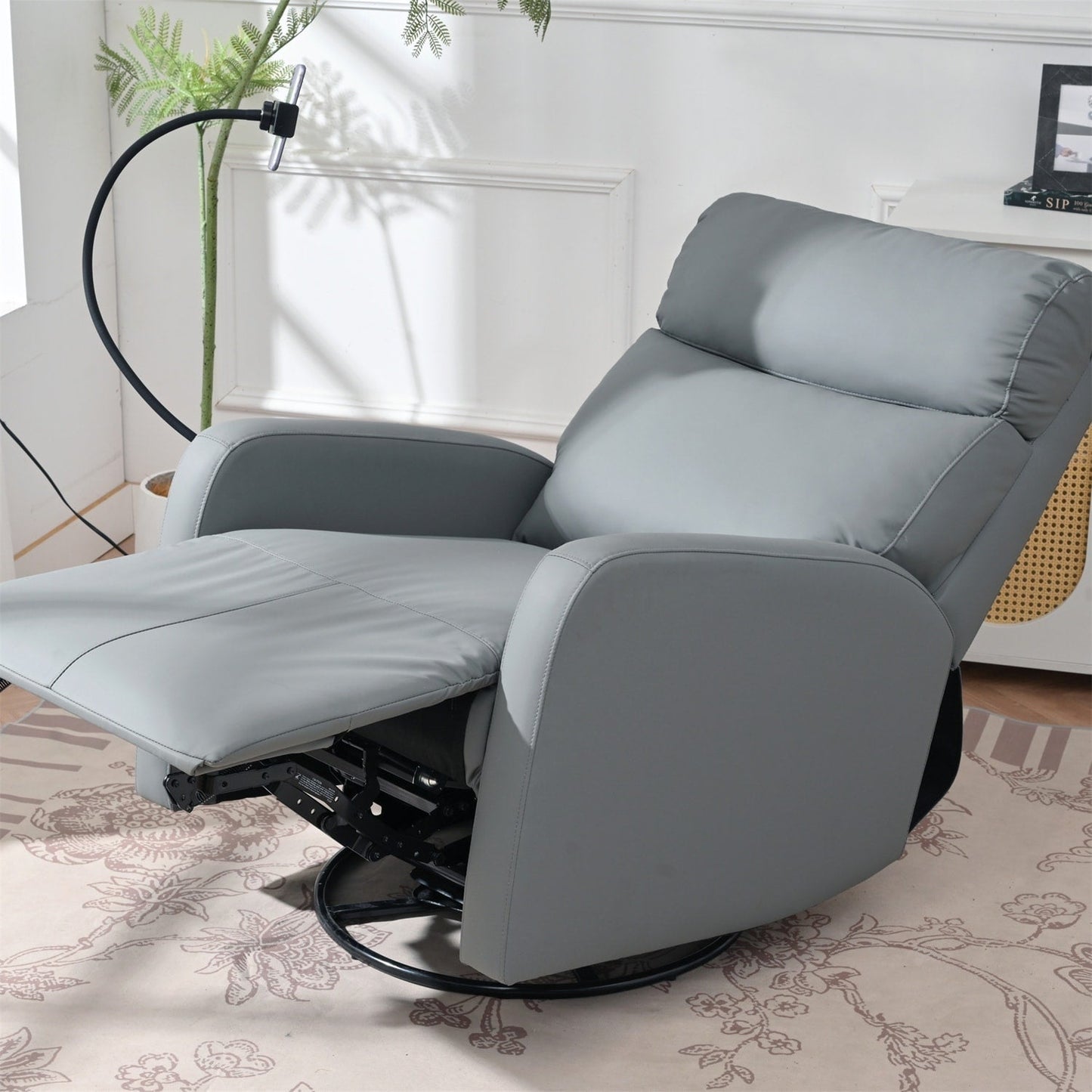 Poltrona reclinabile elettrica versatile con molteplici funzioni