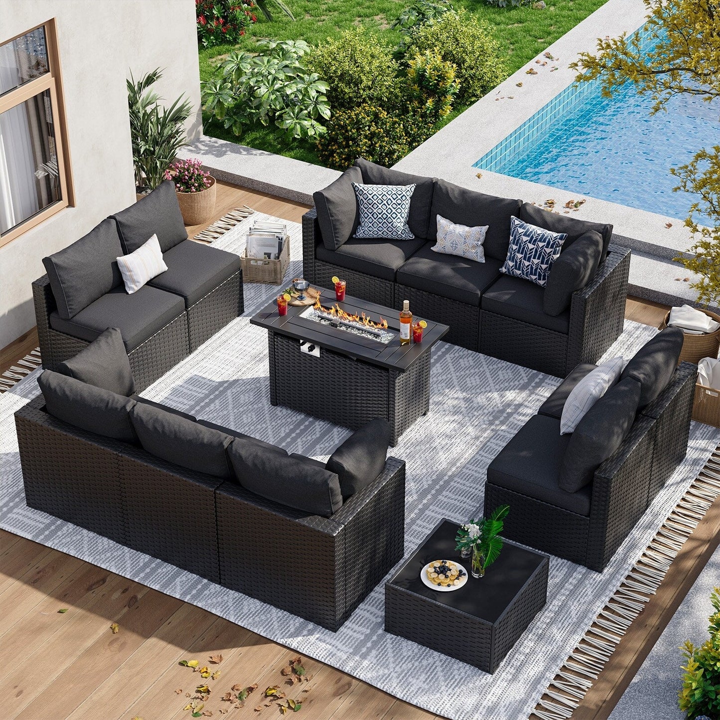 Set di divani componibili in vimini e rattan per patio