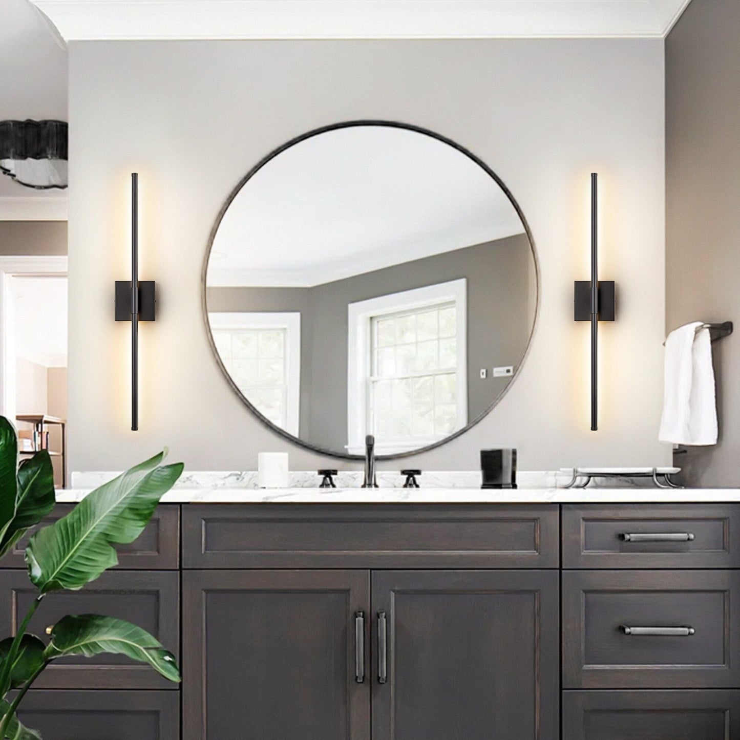 Applique da parete moderna a striscia lineare lunga nera/oro/nichel, dimmerabile, con luce LED per il bagno