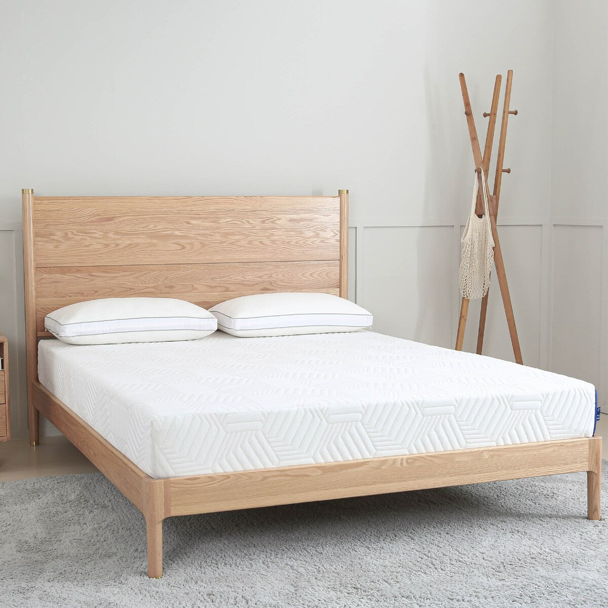 Materasso in memory foam Queen Gel da 10 pollici, bianco, infuso di tè verde e gel rinfrescante