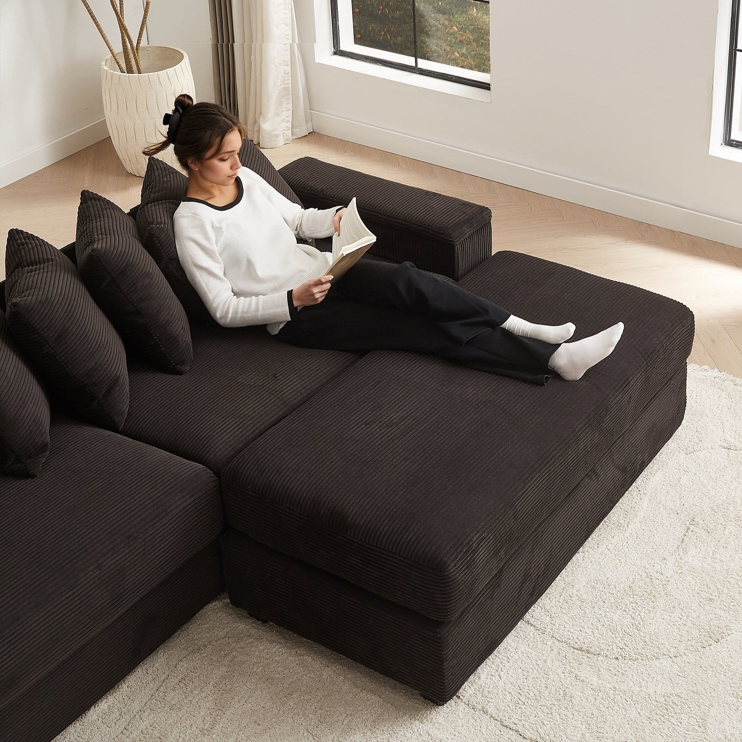 Divano a L in velluto a coste oversize da 104 pollici con chaise longue