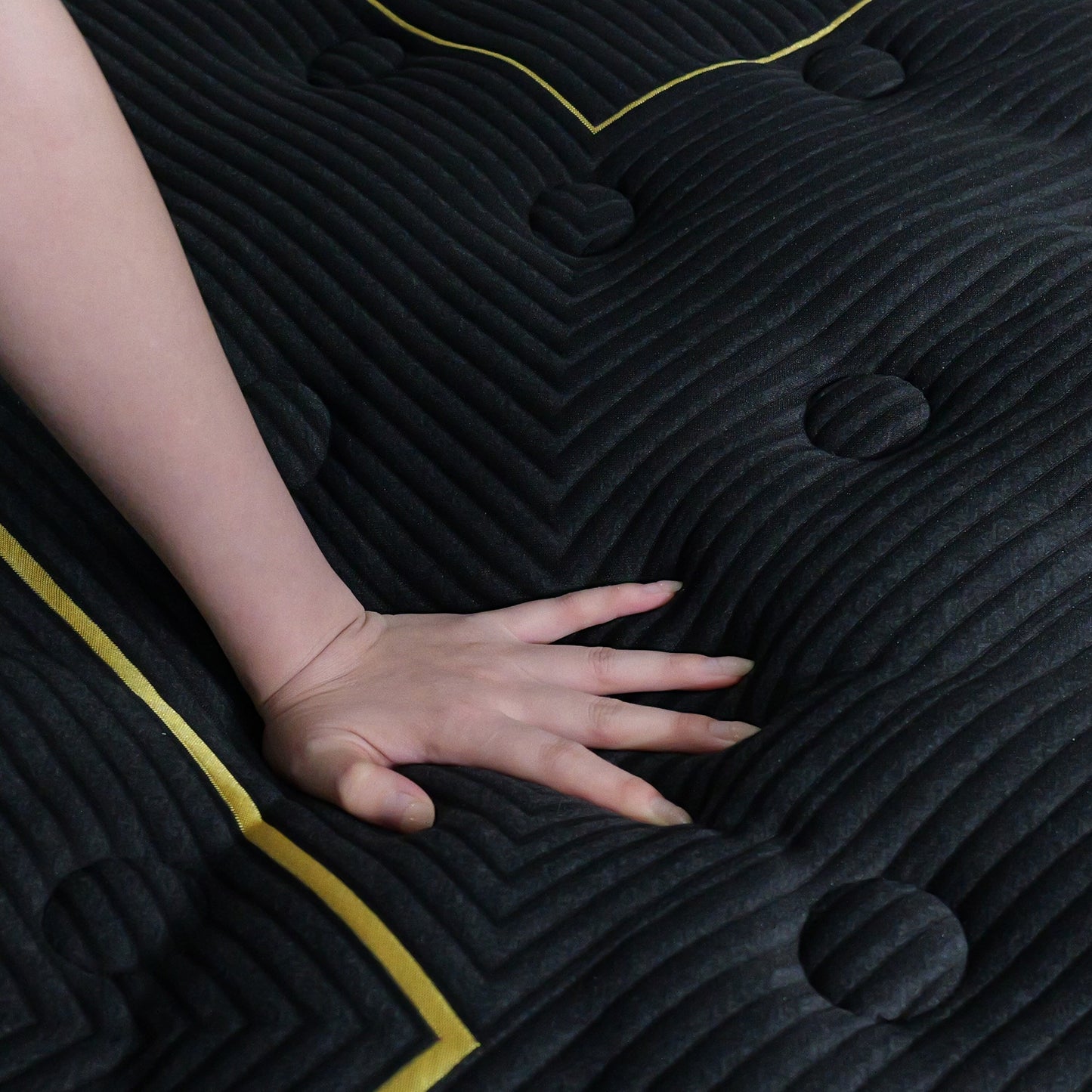 Materasso in memory foam gel medio da 12 pollici con materasso ibrido a molle insacchettate