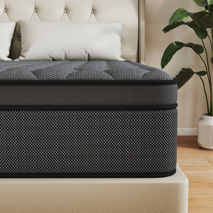 12 materassi ibridi in memory foam di medie dimensioni in una scatola