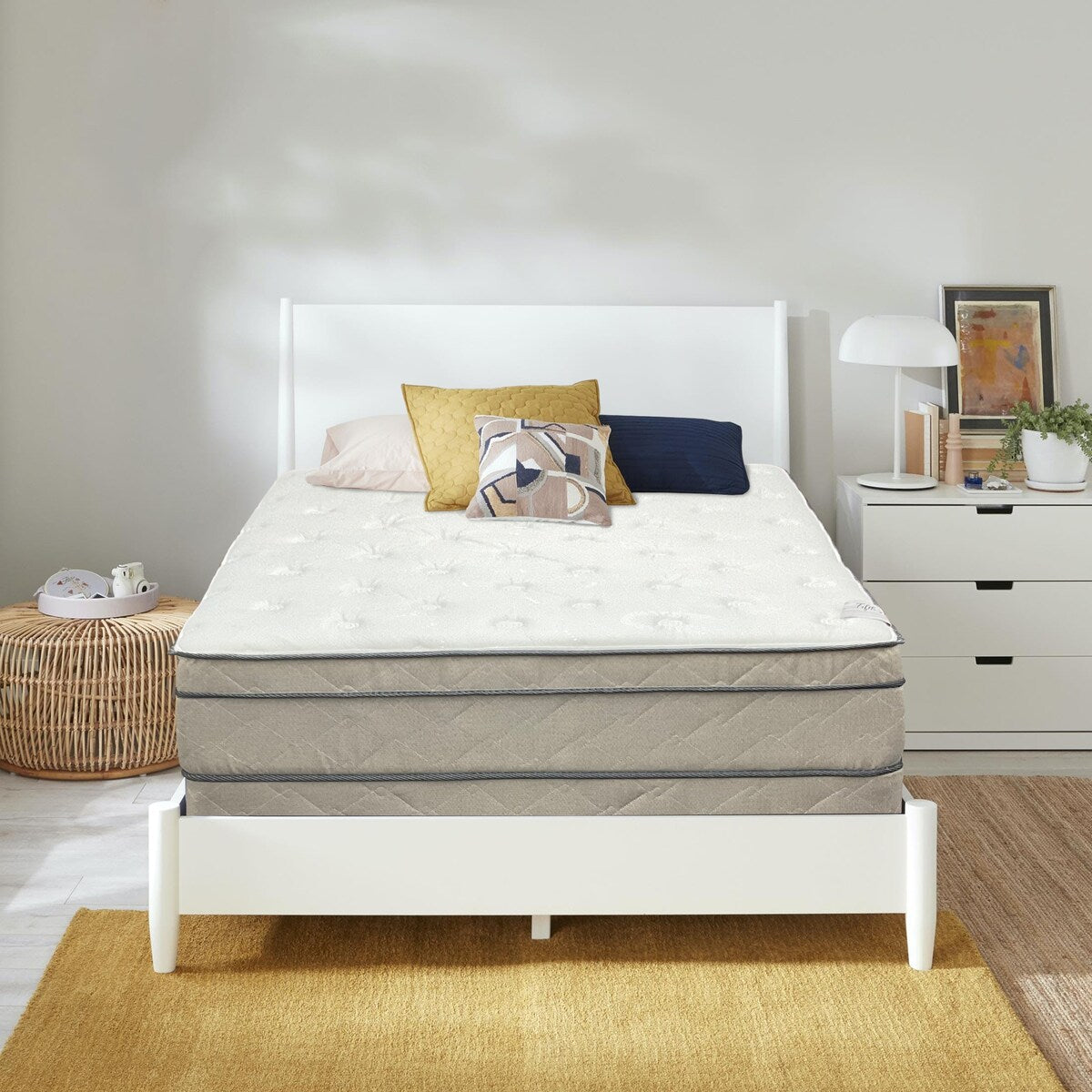 Materasso a molle insacchettate in schiuma morbida da 13 pollici con memory foam e gel Eurotop, e materasso a molle insacchettate in legno da 8 pollici