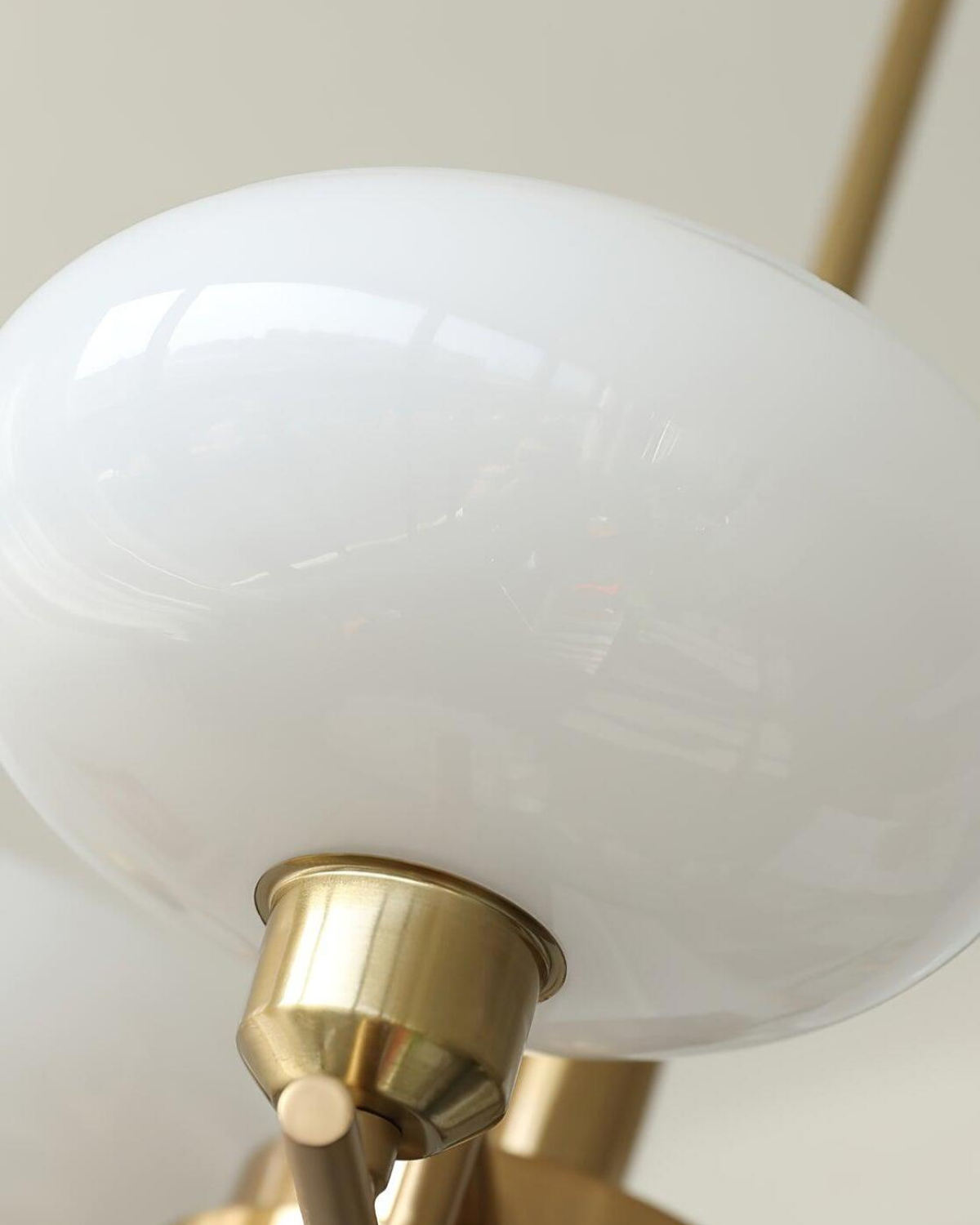Le Lustre Moderne