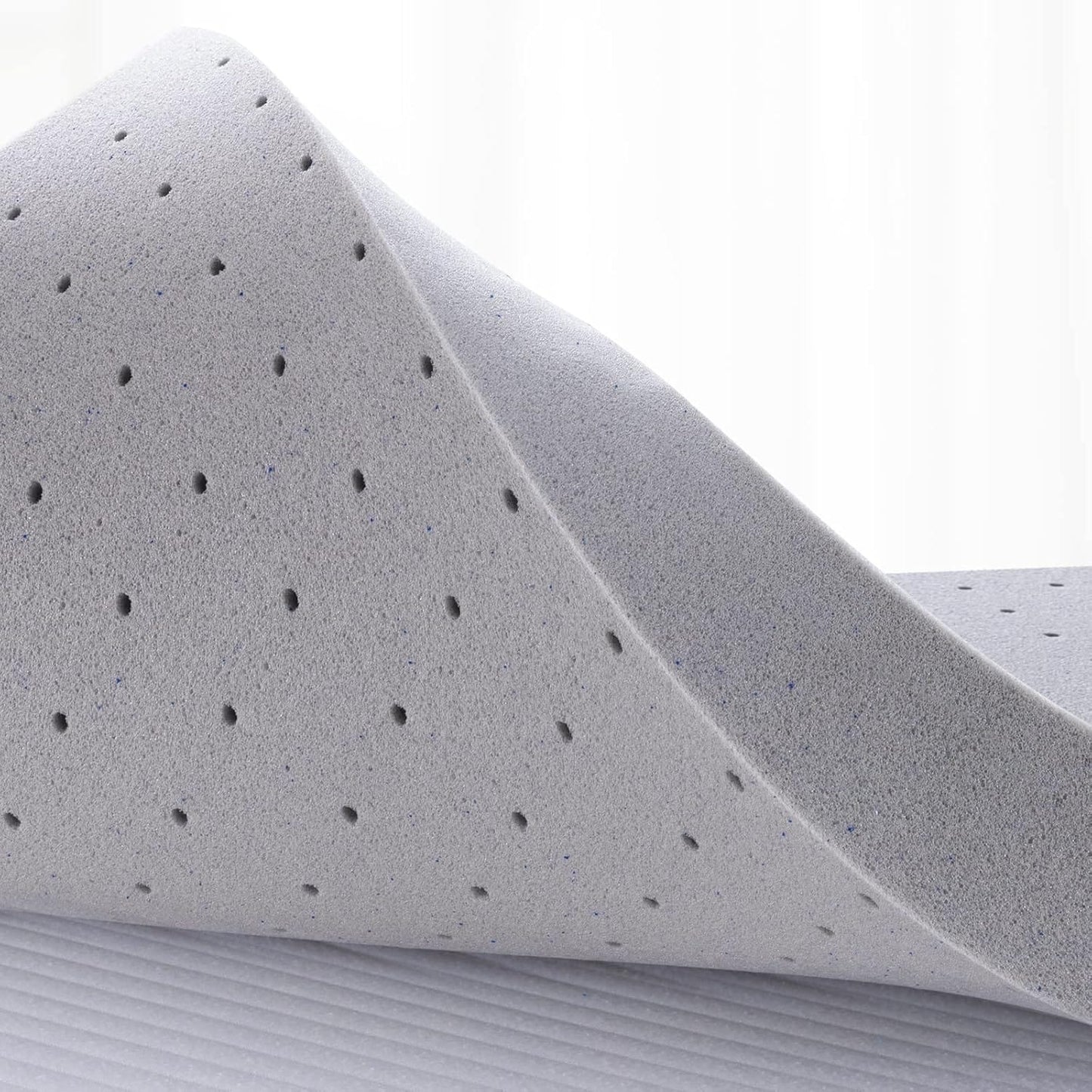 Coprimaterasso da 2 pollici King, coprimaterasso in memory foam in gel per letto matrimoniale per un sonno morbido e rinfrescante, allevia la pressione