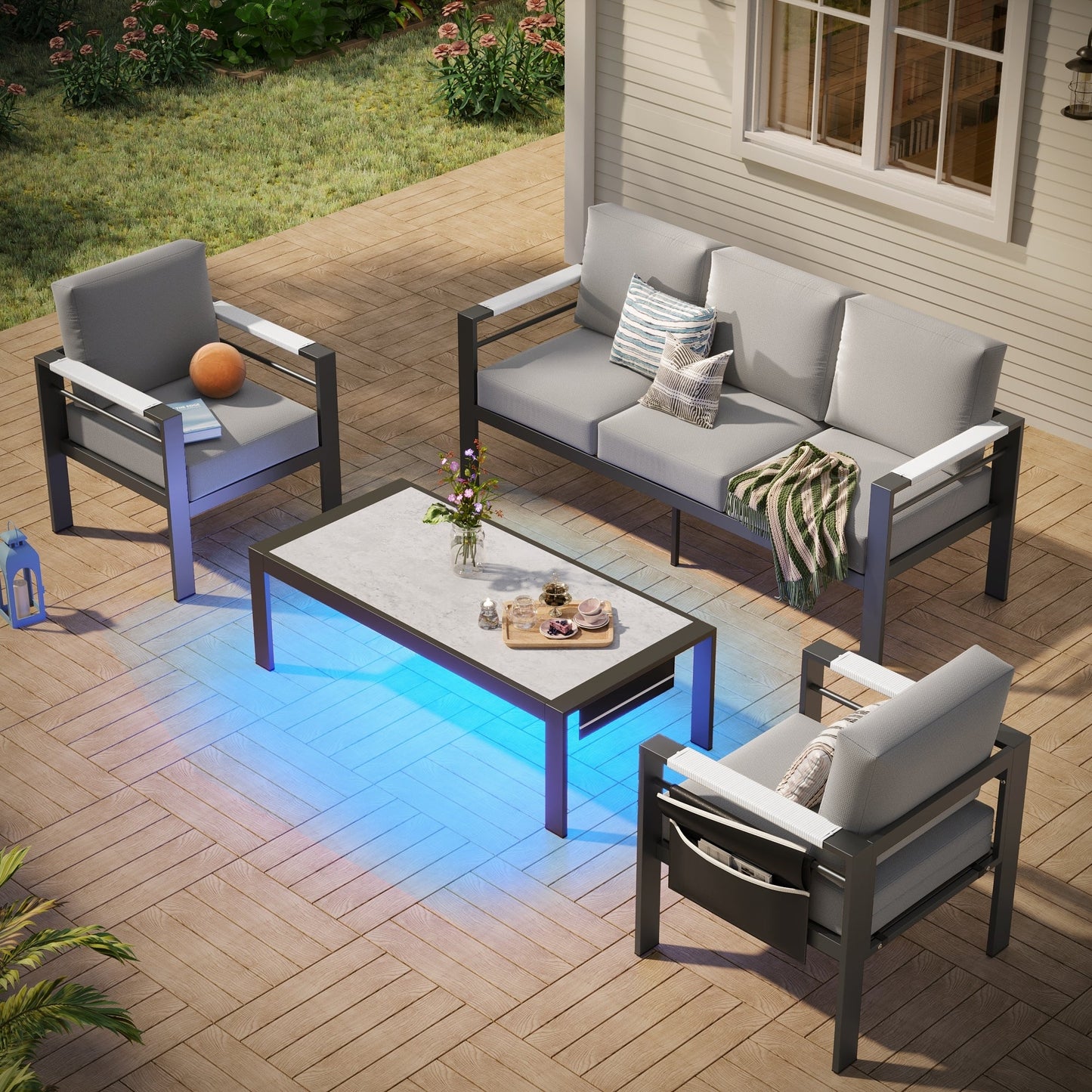 Set da conversazione da patio in alluminio da 4 pezzi e 5 posti con cuscini, tavolino da caffè a LED e divano