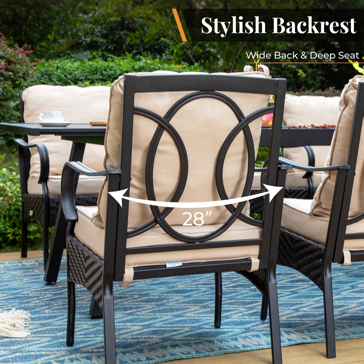 Set da pranzo da giardino da 5 pezzi con 4 sedie girevoli in rattan e 1 tavolo con struttura in metallo - N/D