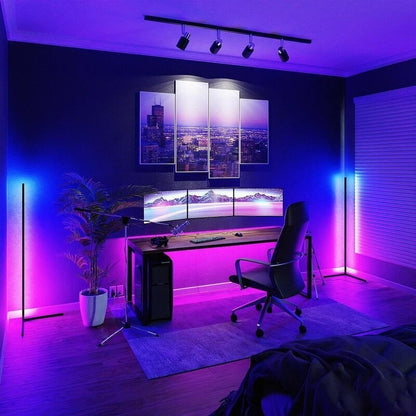 Lampada da terra minimalista a LED con angolo in metallo RGB da 55 cm