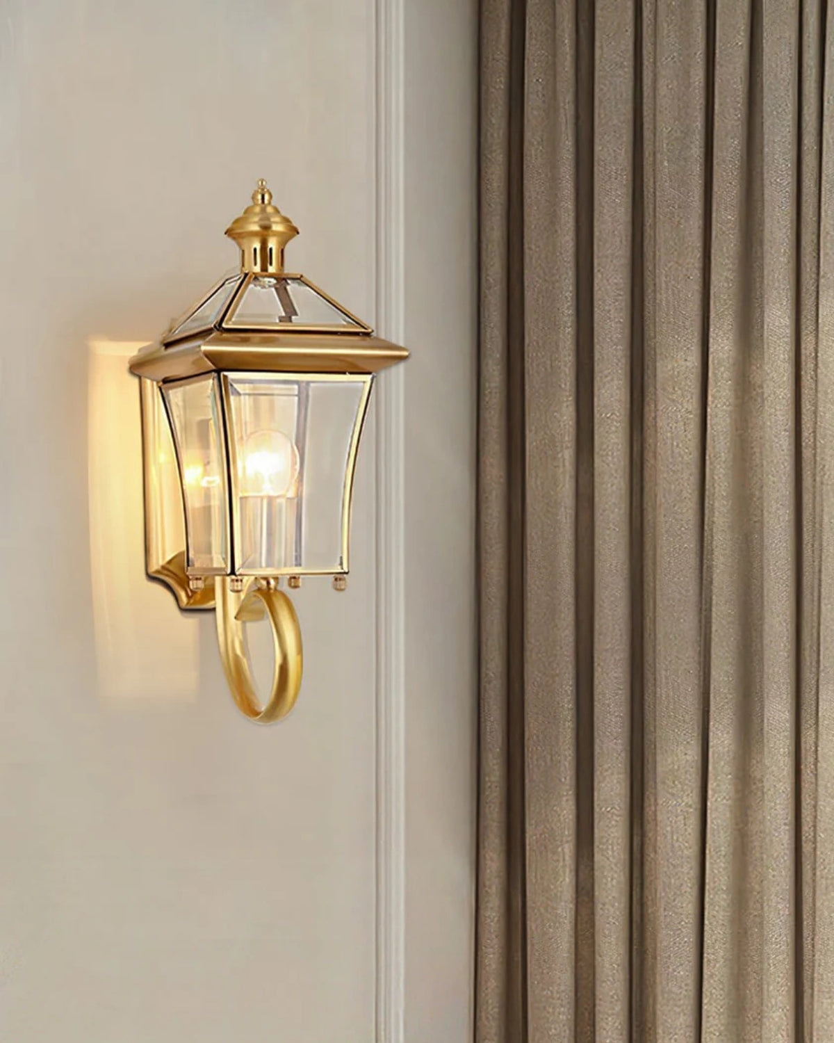 Le Lumière Dorée