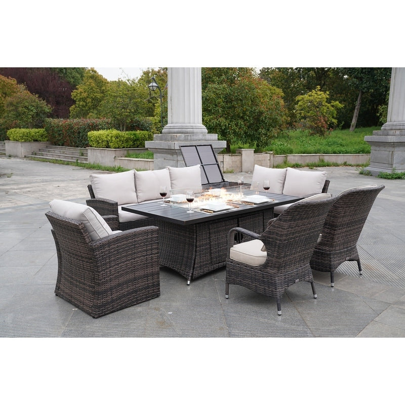Set di divani da giardino in rattan da 7 pezzi con tavolo da pranzo in alluminio e poltrone
