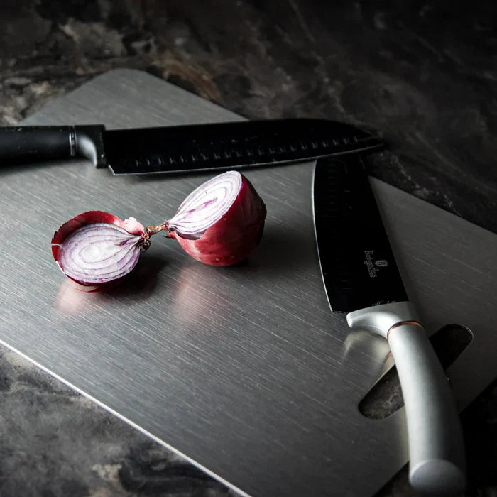 Tagliere antibatterico in titanio al 100%
