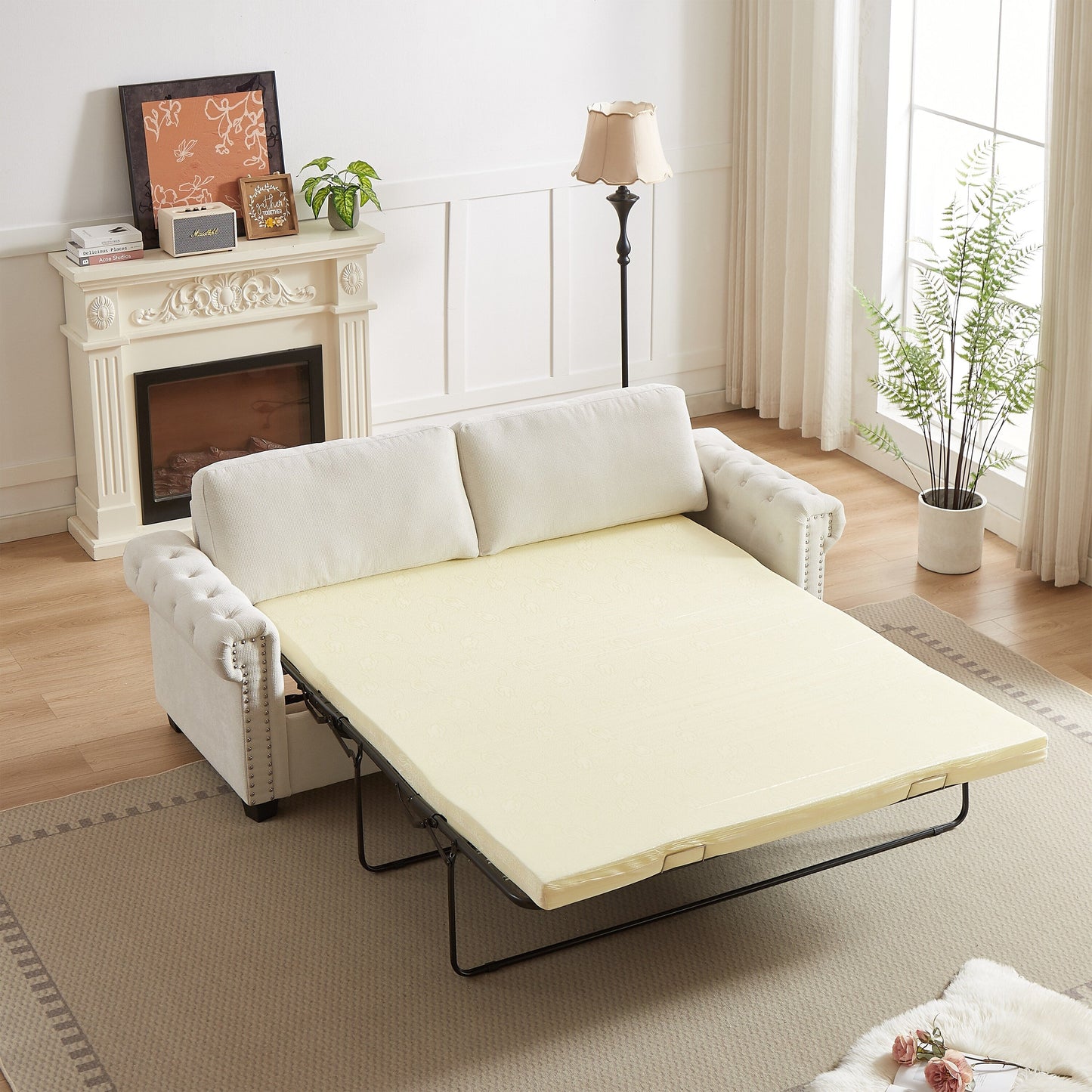 Divano letto trasformabile 2 in 1 in poliestere a 3 posti con borchie e materasso pieghevole per soggiorno