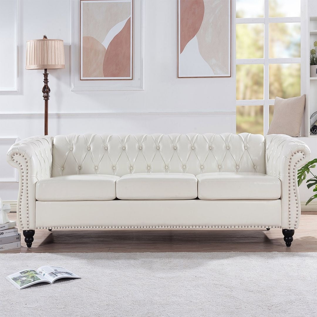 Divano Chesterfield in similpelle trapuntato da 84,65 pollici con braccioli arrotolati