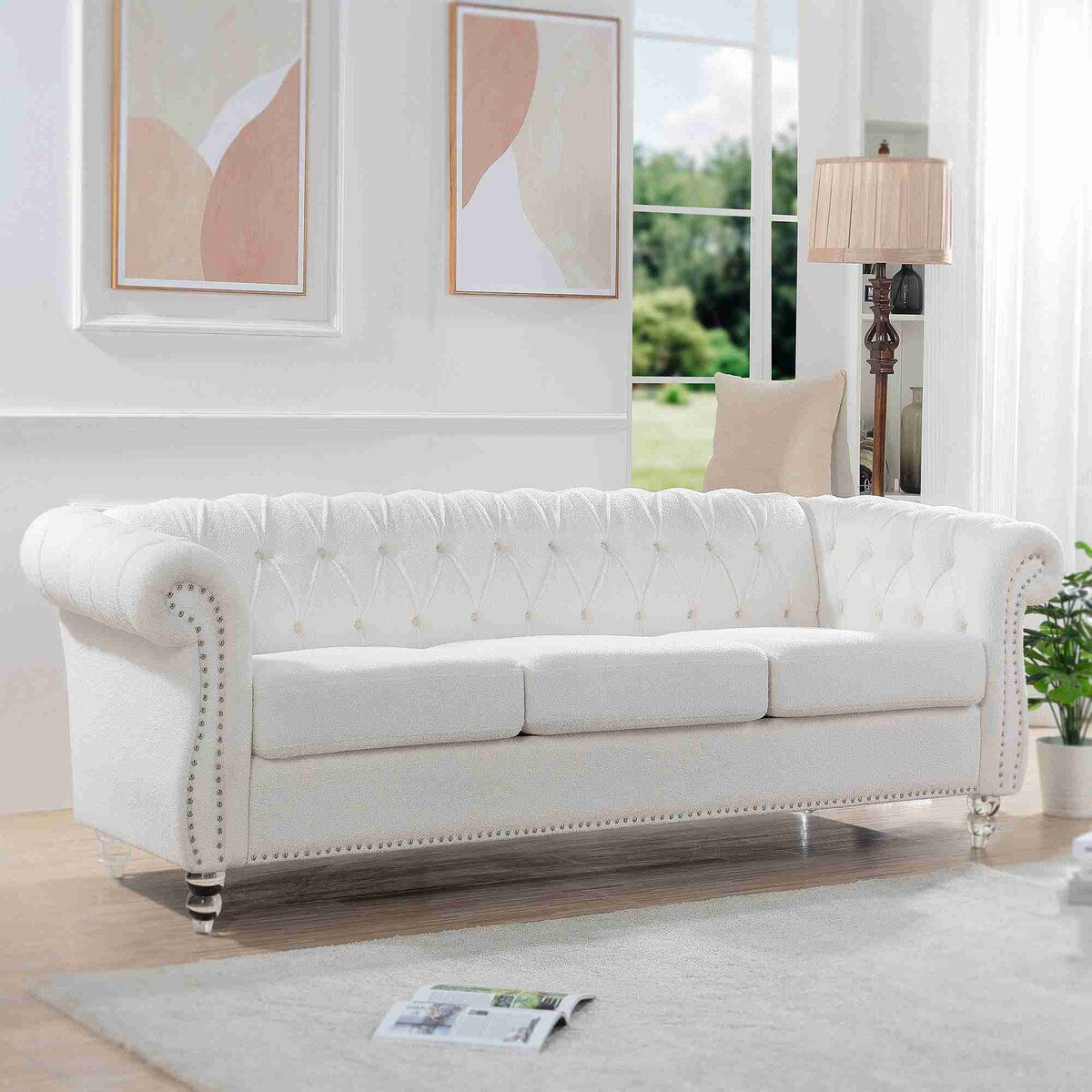 Divano Chesterfield a 3 posti con braccioli arrotolati bianchi 84