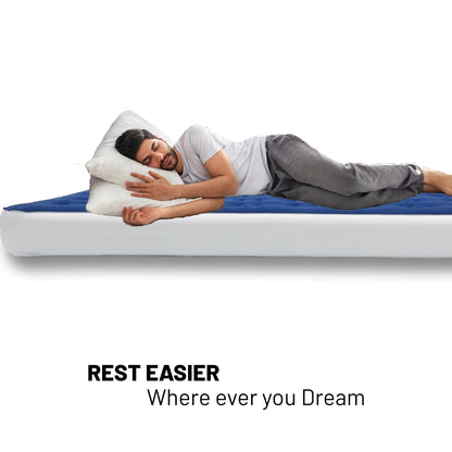 Materasso ad aria resistente da 9 pollici con tecnologia Comfort Coil e pompa ad alta capacità, ideale per campeggio, casa e viaggi portatili.
