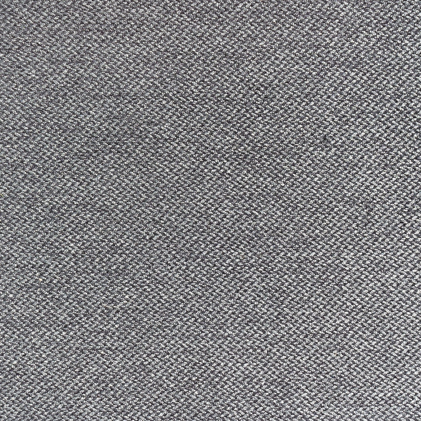 Divano moderno in lino trapuntato ADAIR con tasche sui braccioli di Crown Comfort