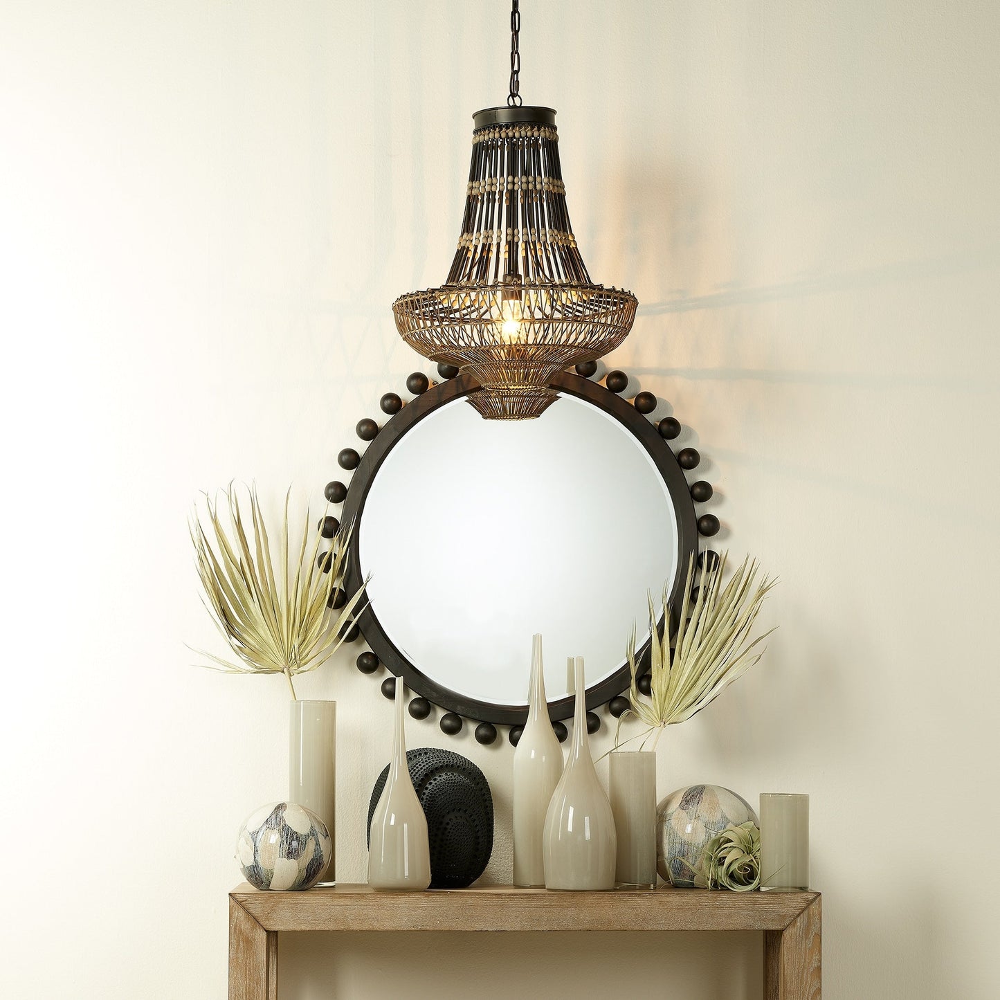 Specchio rotondo in legno Alden Décor Orion, naturale