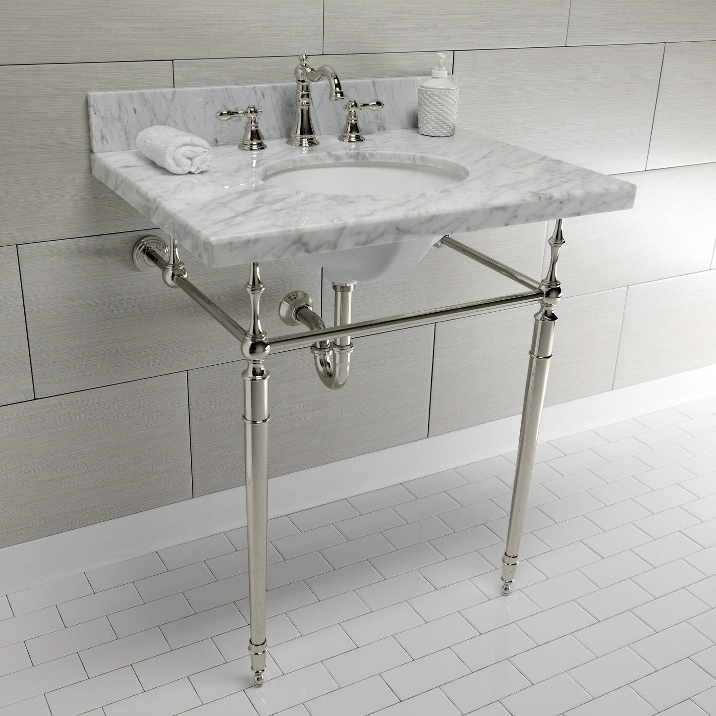 Rubinetto per bagno diffuso classico americano
