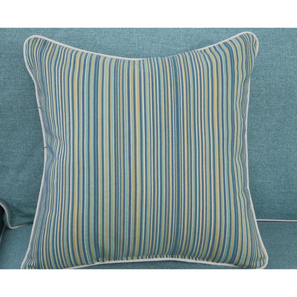 Divano modello Coastal Aqua Series di American Furniture Classics con quattro cuscini decorativi