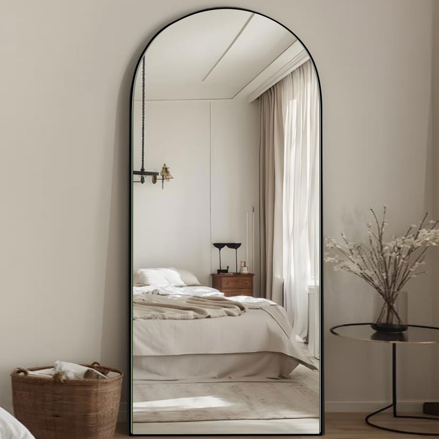 Specchio da pavimento in legno a figura intera ad arco, specchio da parete