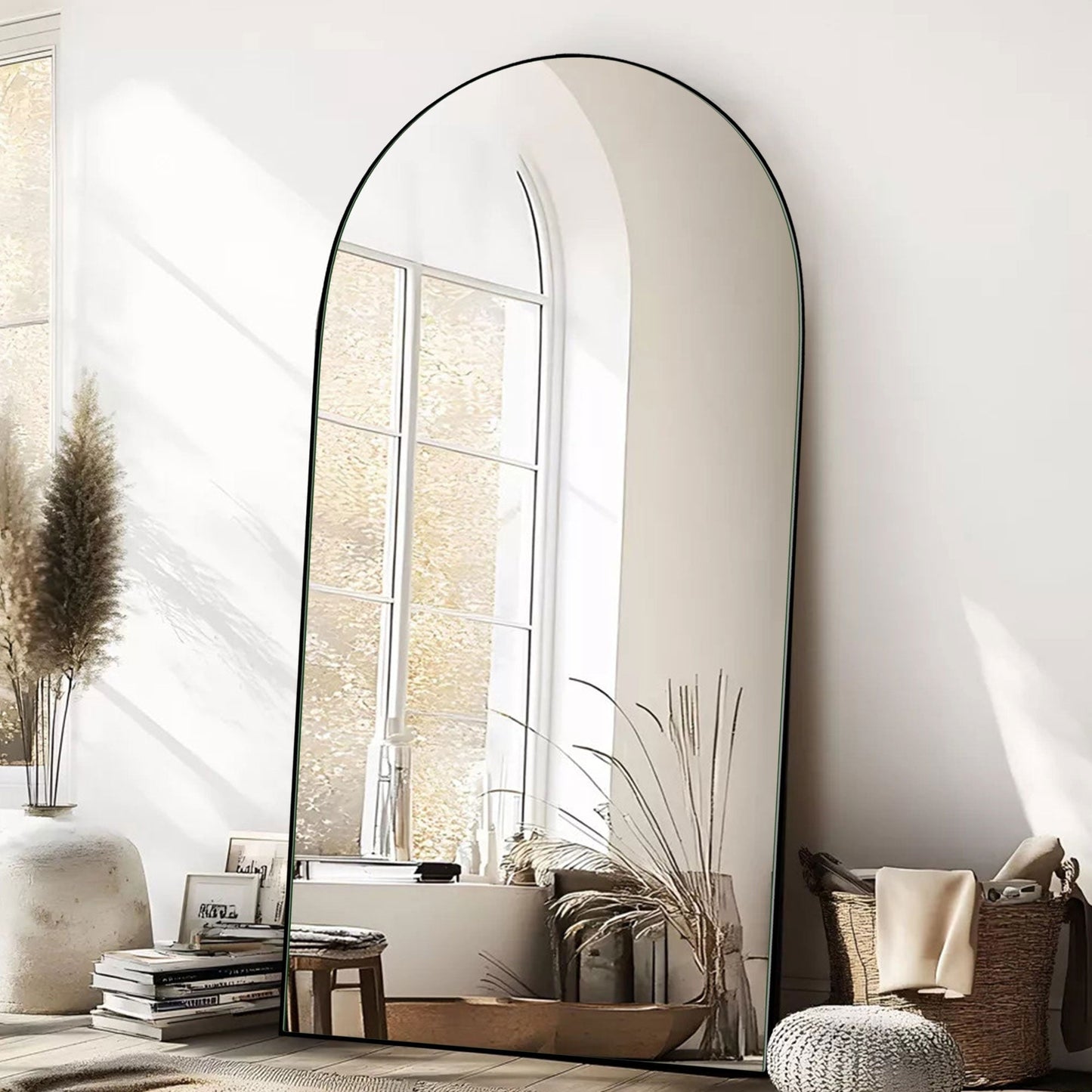 Specchio da pavimento in legno a figura intera ad arco, specchio da parete