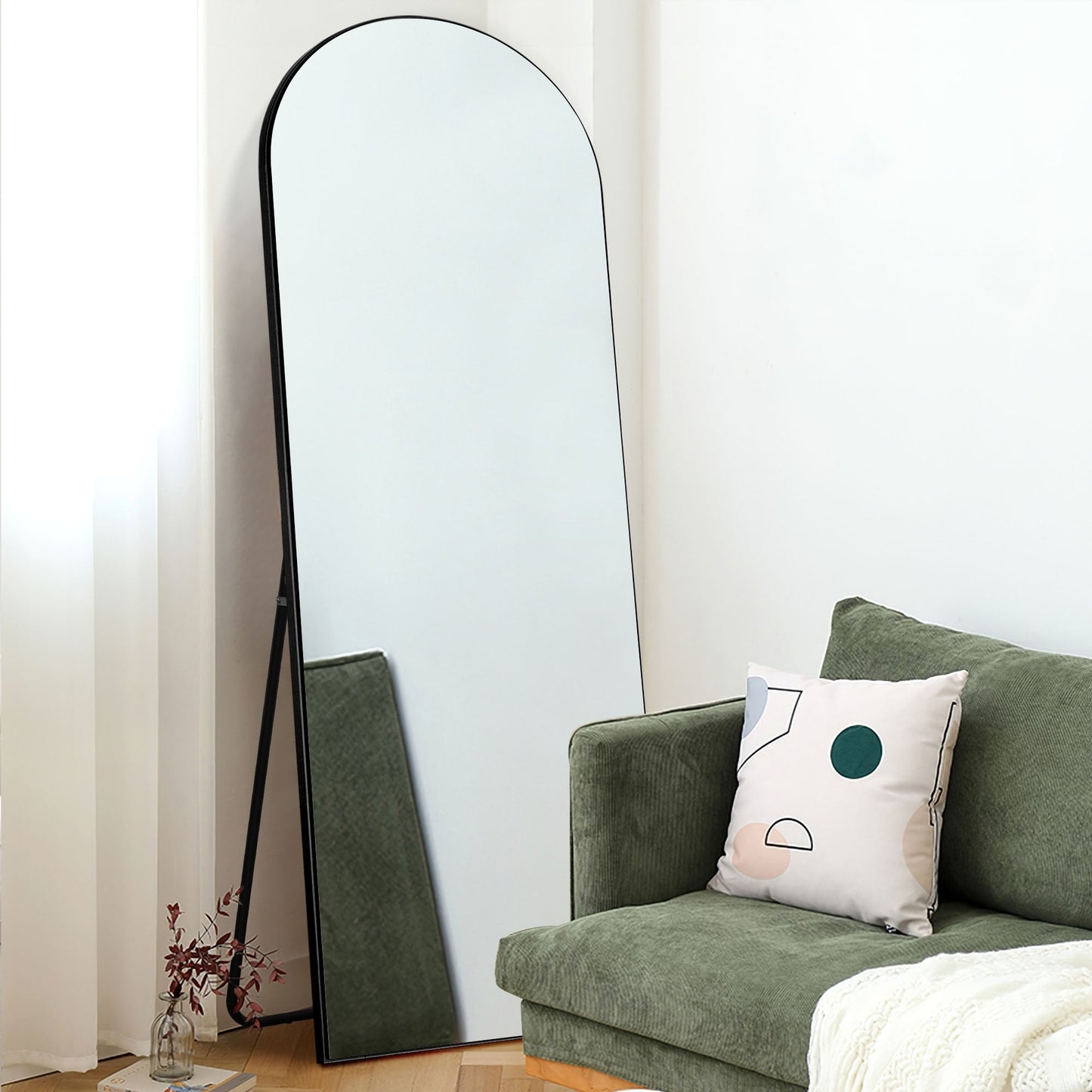 Specchio ad arco moderno a figura intera