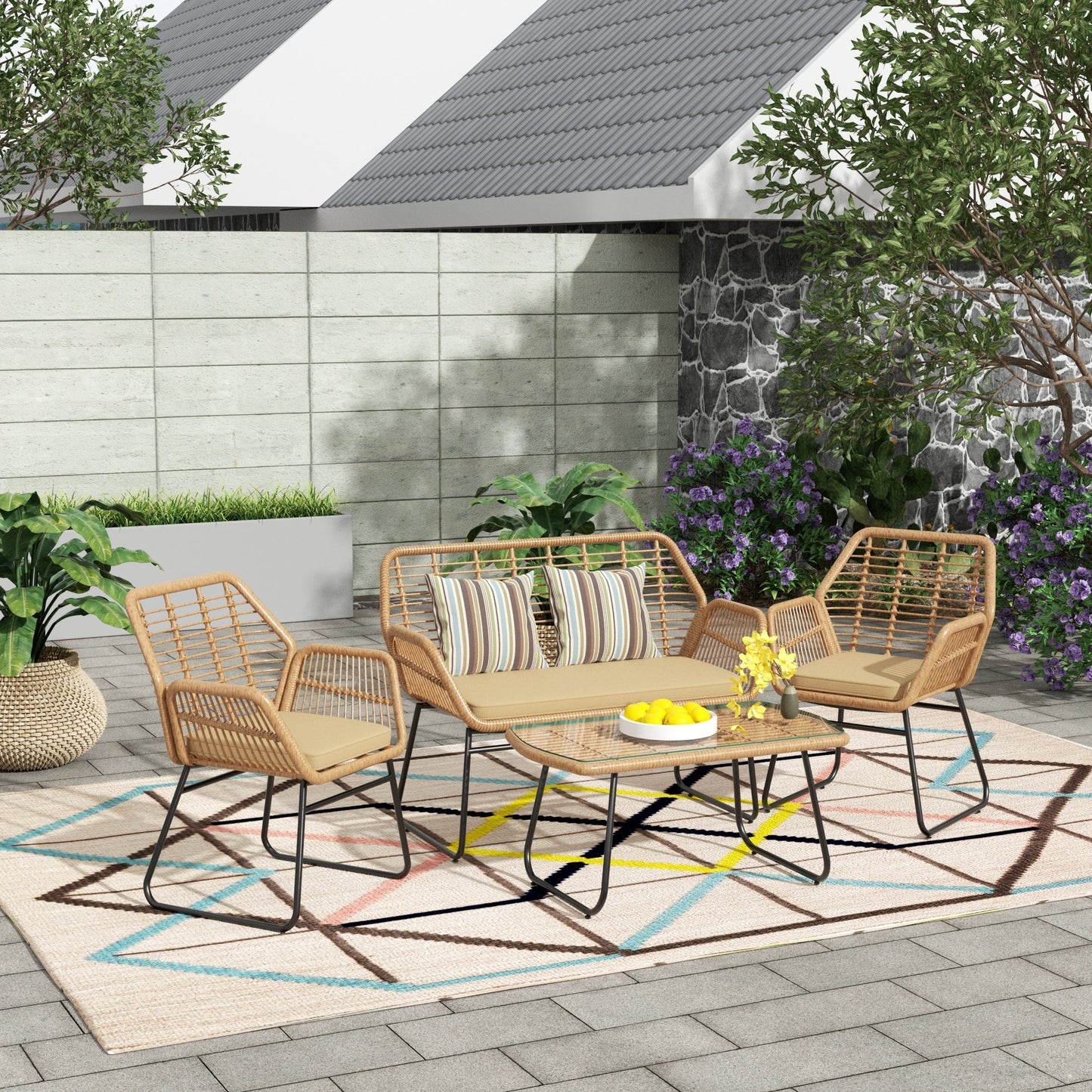Set da conversazione per patio in vimini da esterno Arden da 4 pezzi con cuscini
