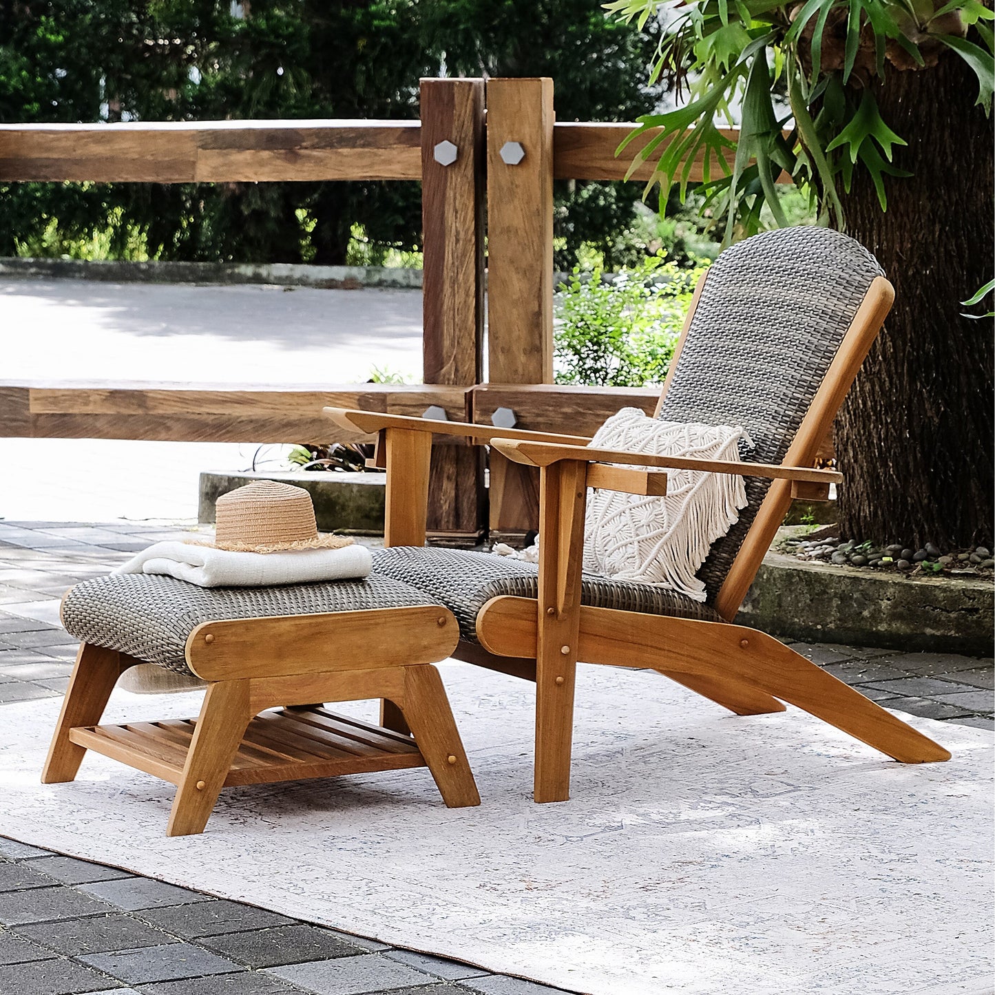Set di 5 sedie Adirondack da esterno imbottite in teak Cambridge Casual Auburn