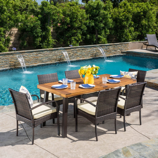 Set da pranzo per esterni Bavaro in acacia da 7 pezzi di Christopher Knight Home