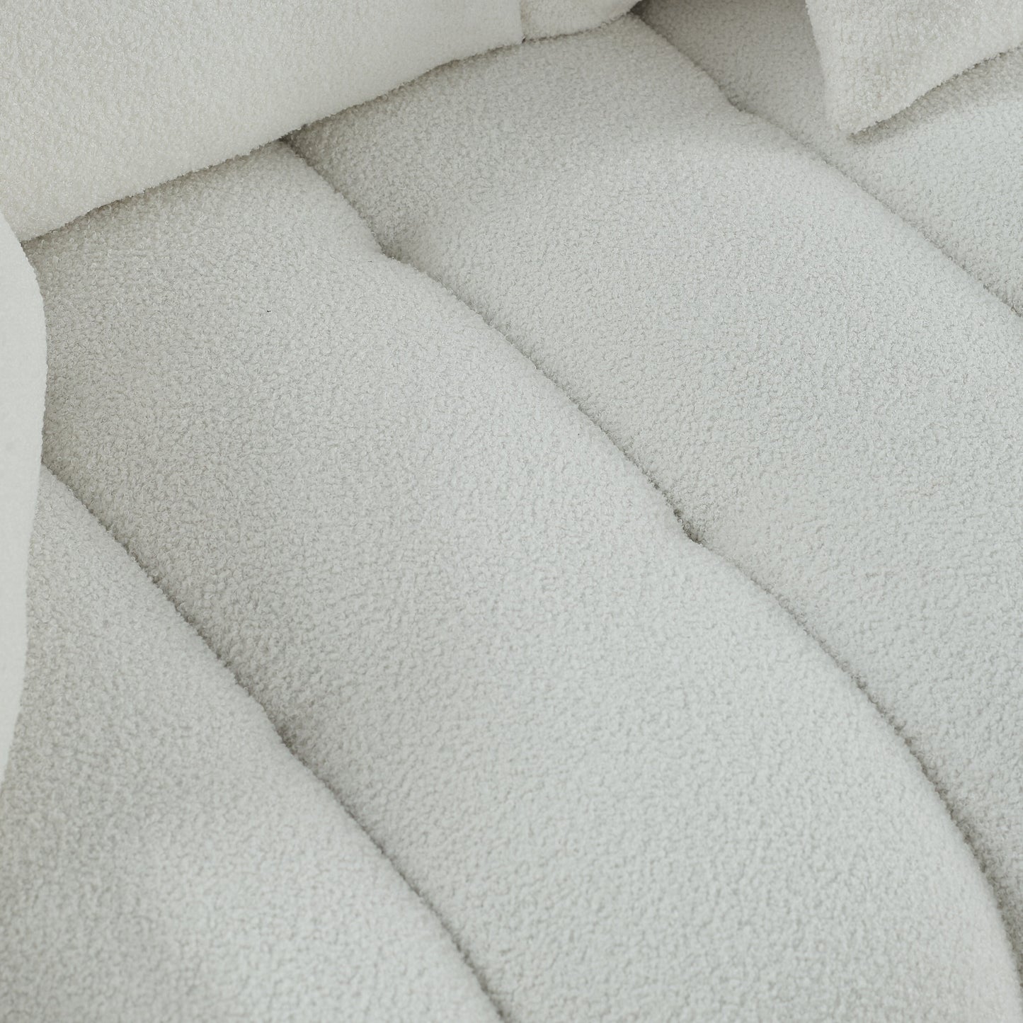 Divano a 3 posti in tessuto beige da 82'' con morbidi cuscini posteriori, struttura in legno massello e comodi cuscini in schiuma
