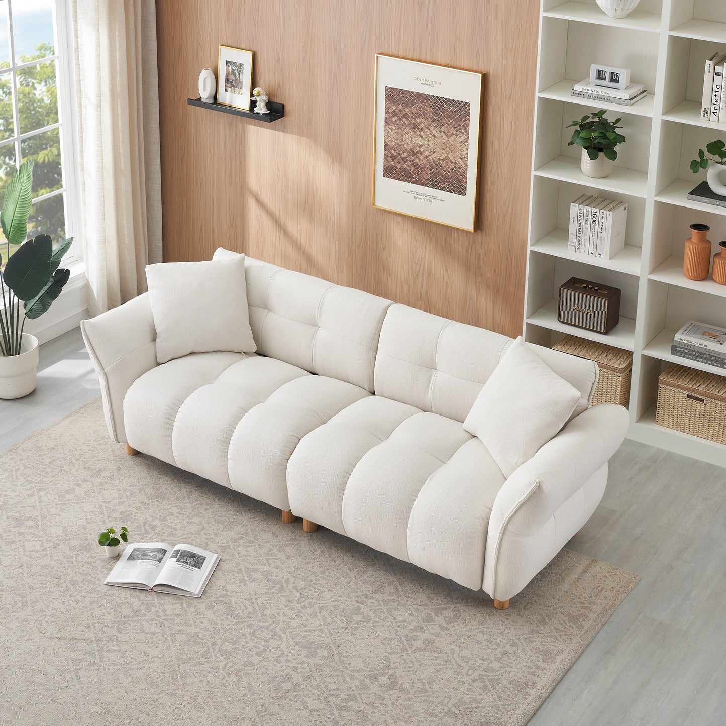 Divano a 3 posti rivestito in tessuto Teddy beige 93,70 con due cuscini coordinati per soggiorno