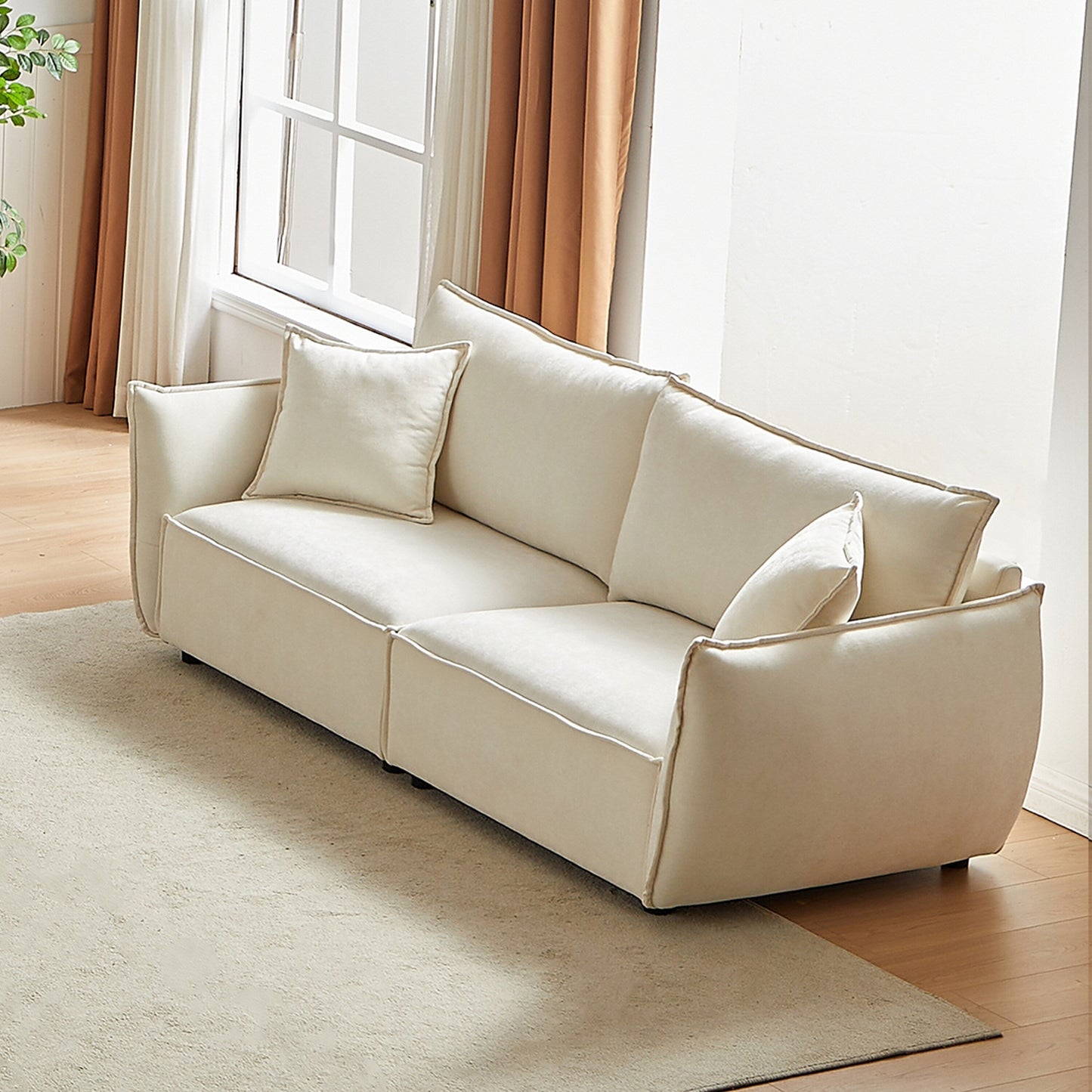 Divano a 3 posti in ciniglia beige con cuscini extra