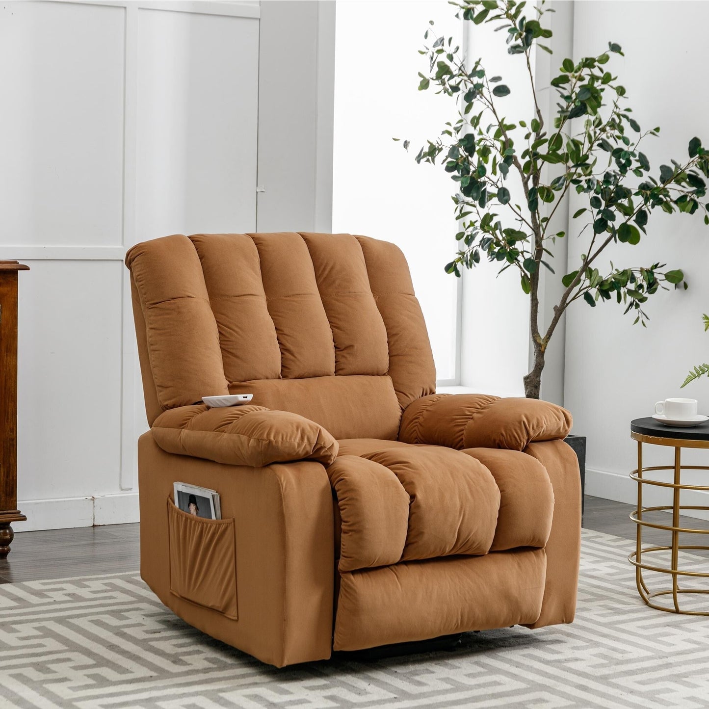 Poltrona reclinabile elettrica beige con riscaldamento, massaggio vibrante e tasca laterale per un'esperienza rilassante in soggiorno