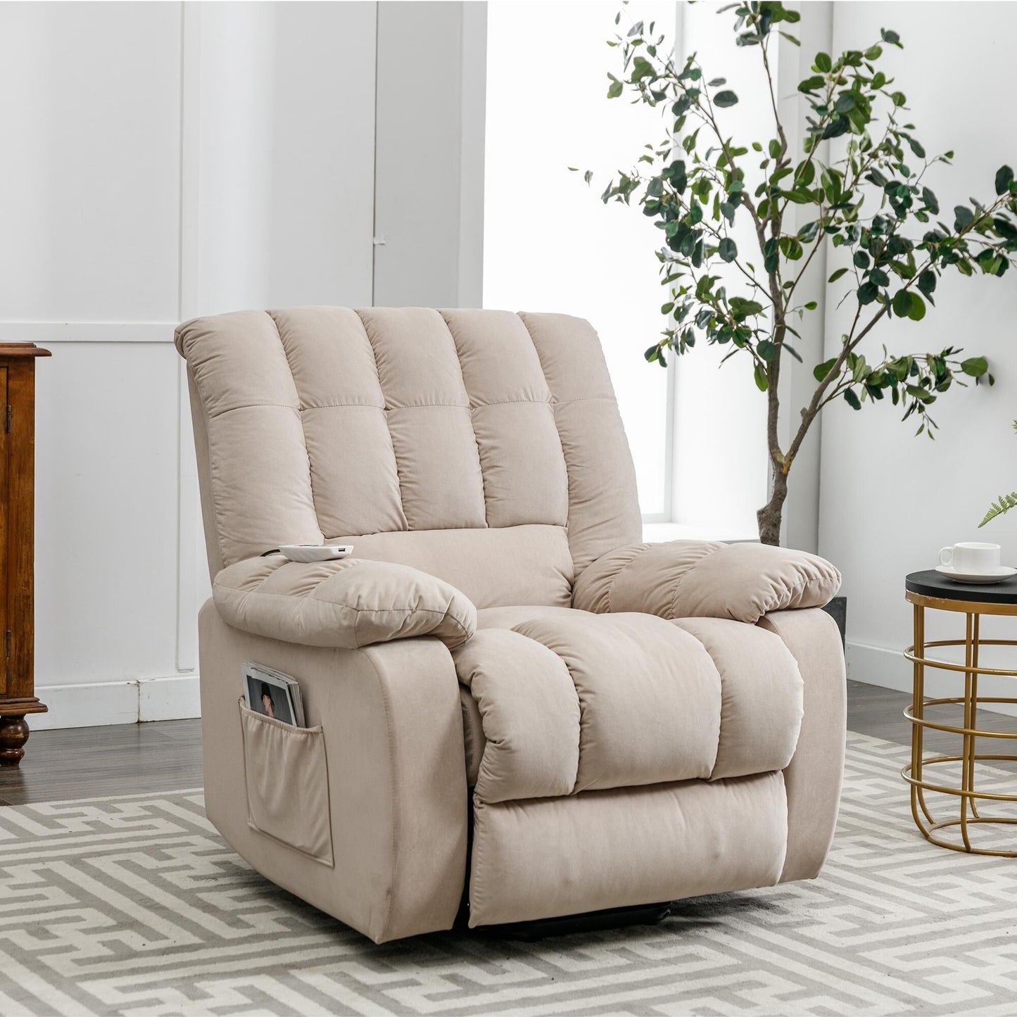 Poltrona reclinabile elettrica beige con riscaldamento, massaggio vibrante e tasca laterale per un'esperienza rilassante in soggiorno