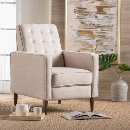 Poltrona reclinabile imbottita Mid-Century in tessuto beige con poggiapiedi, schienale con bottoni trapuntati, gambe in legno di faggio
