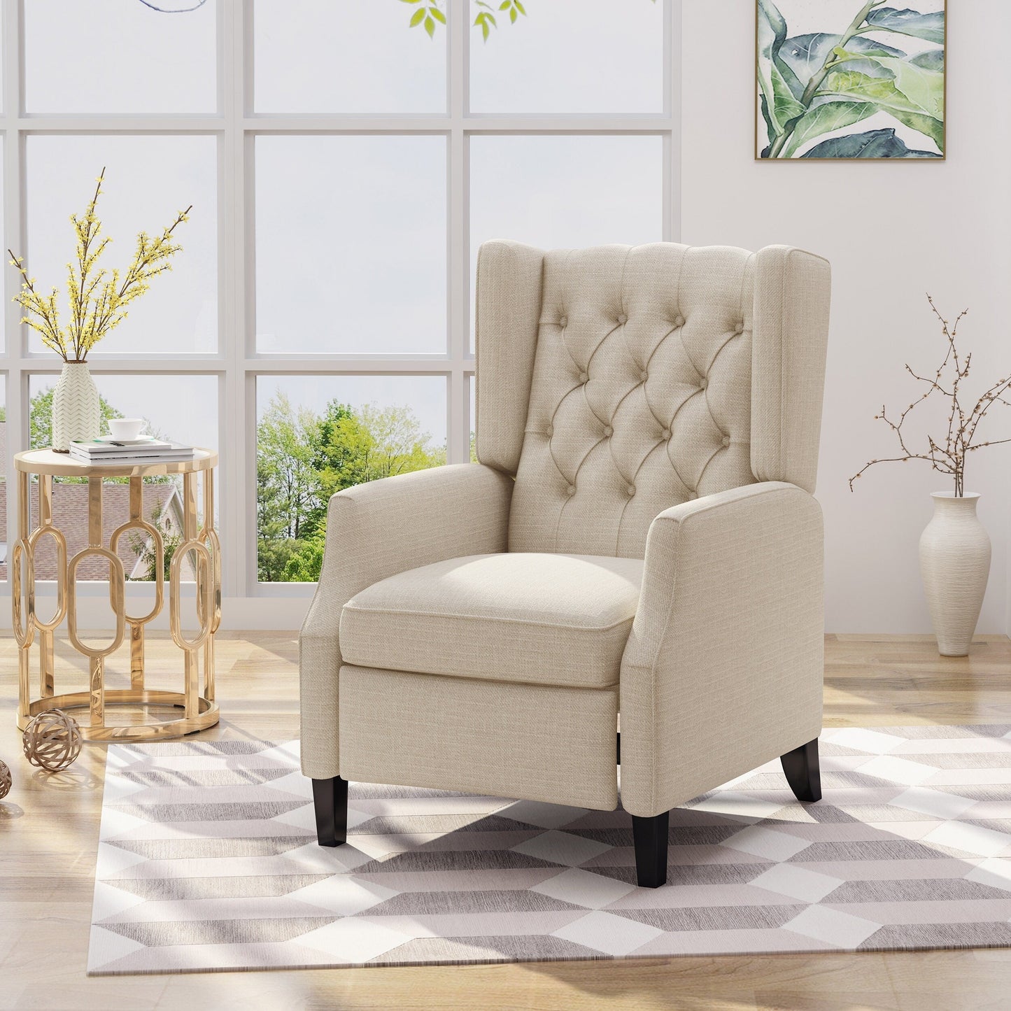 Poltrona reclinabile Mid-Century in tessuto beige con schienale a ali e poggiapiedi, schienale con bottoni trapuntati