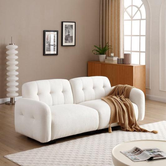 Divano moderno beige Teddy a 3 posti con seduta profonda, gambe in legno e rivestimento per soggiorno